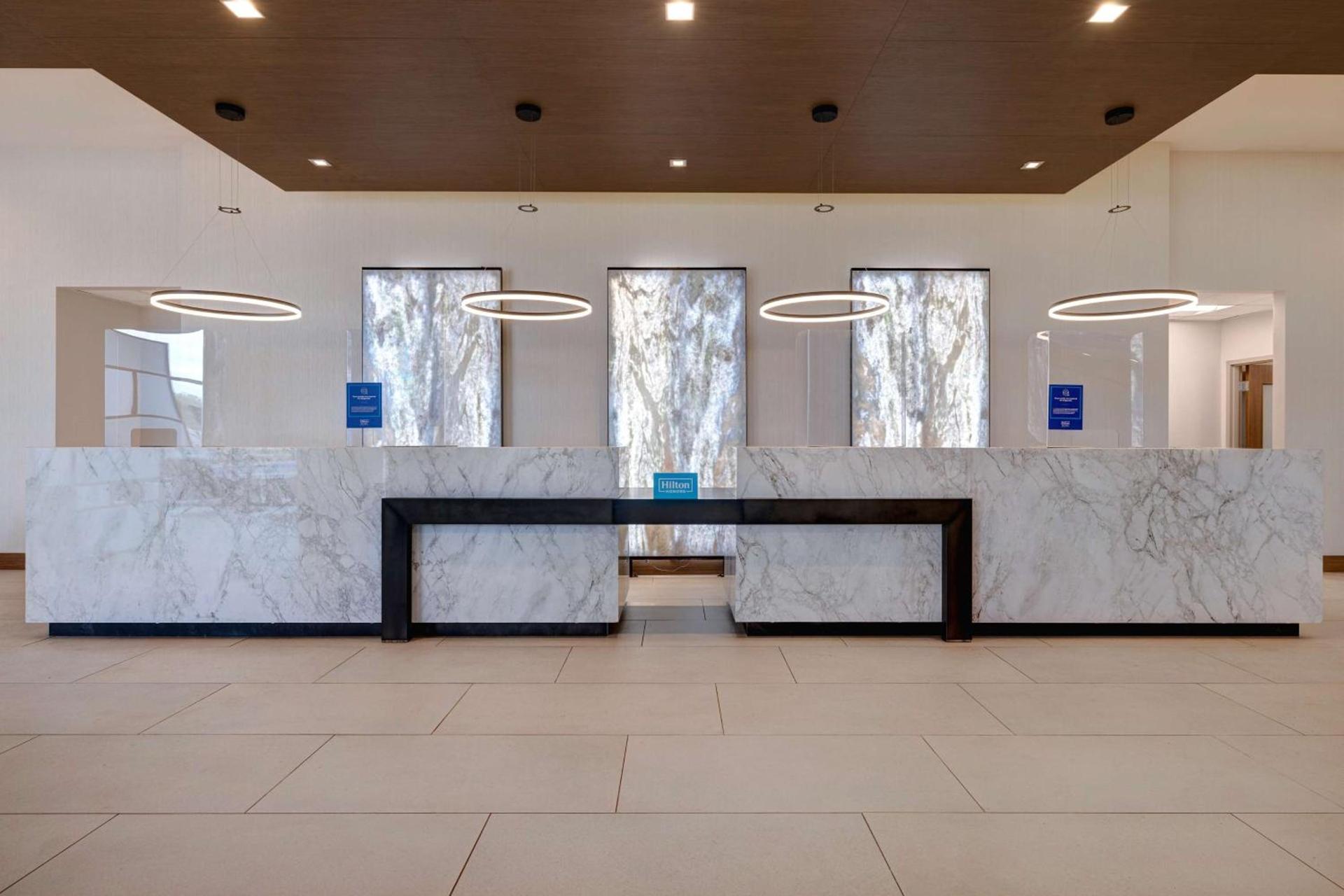 Hilton Garden Inn Anaheim Resort photo 9