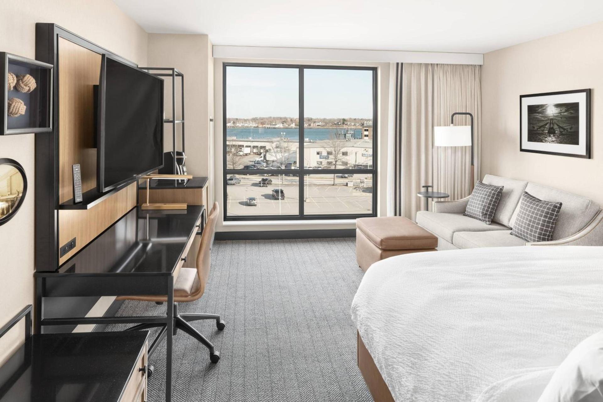 Courtyard by Marriott Portland Downtown/Waterfront photo 6
