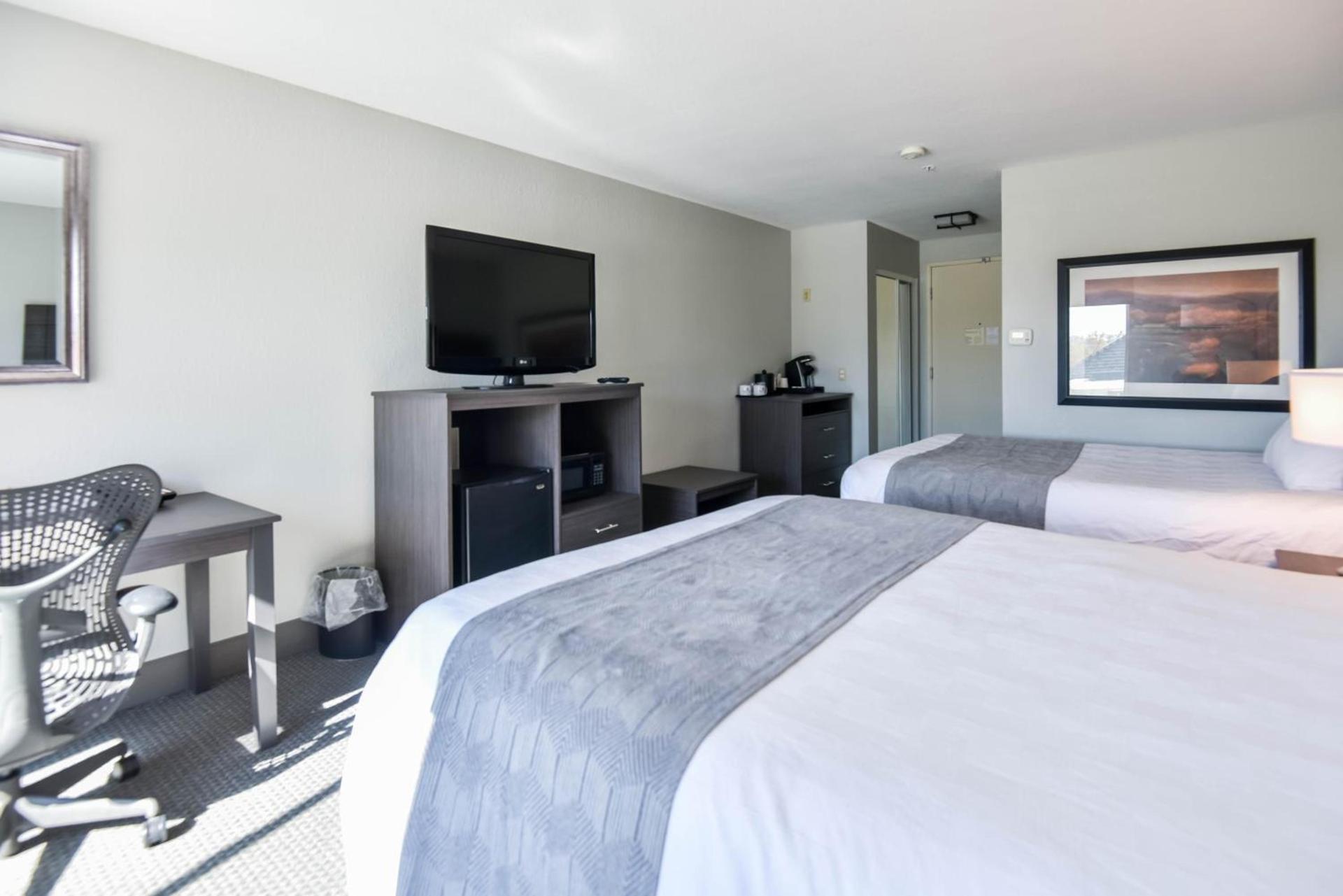 Shutters Hotel photo 44