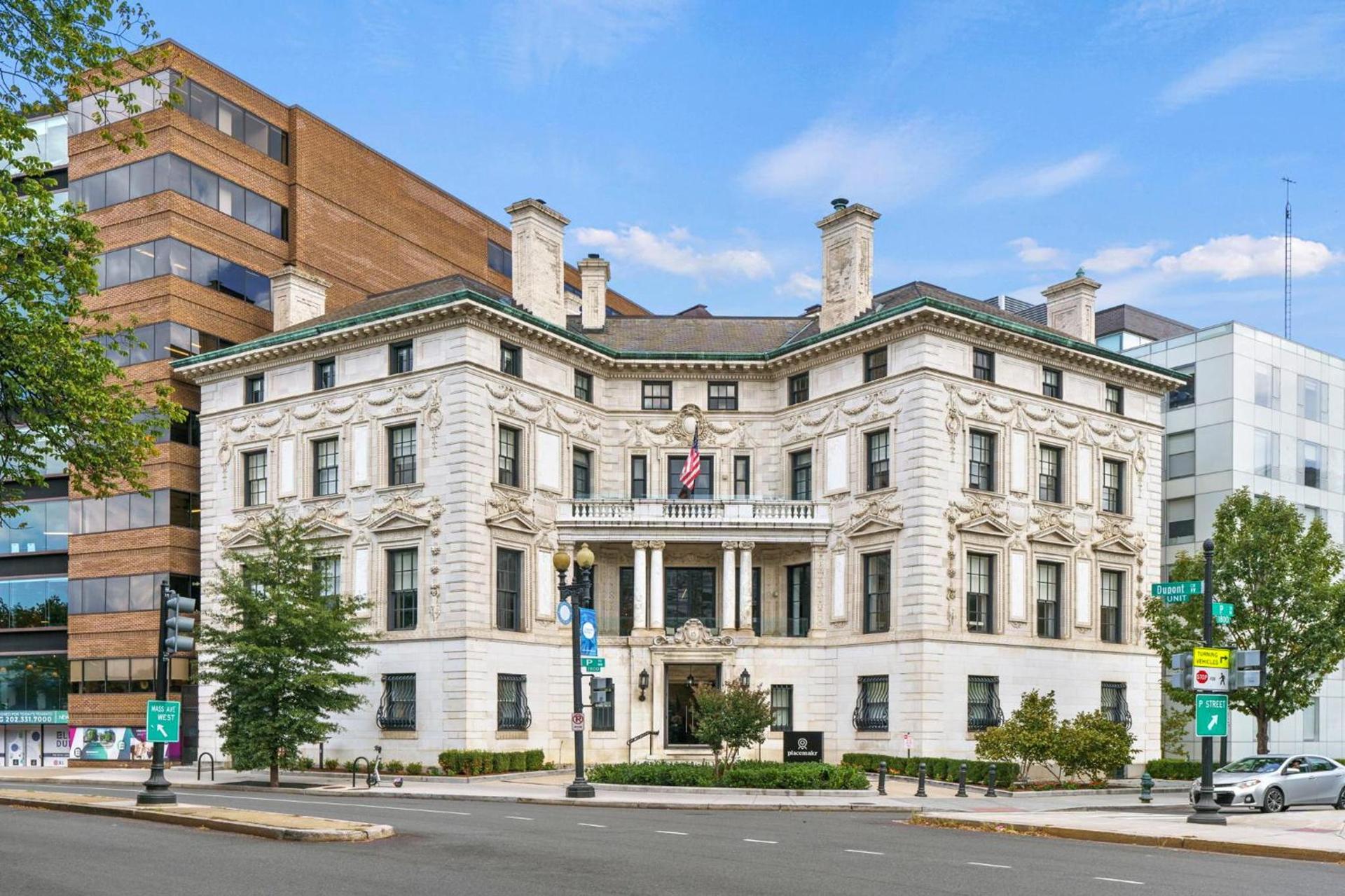 Placemakr Dupont Circle photo 1