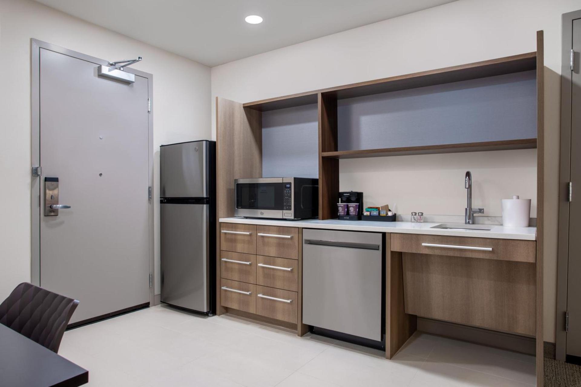 Home2 Suites By Hilton Calhoun photo 7