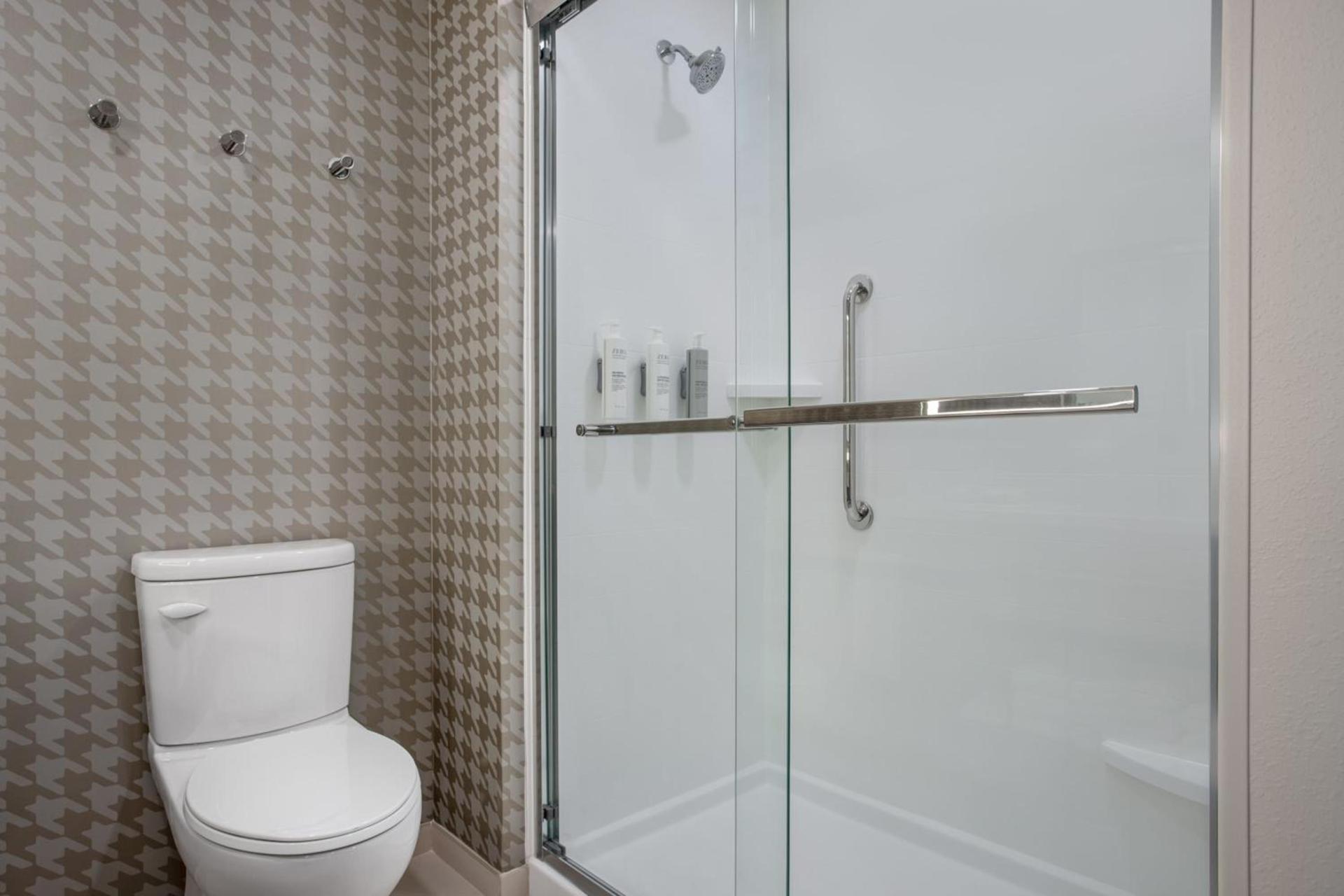 Home2 Suites By Hilton Calhoun photo 26