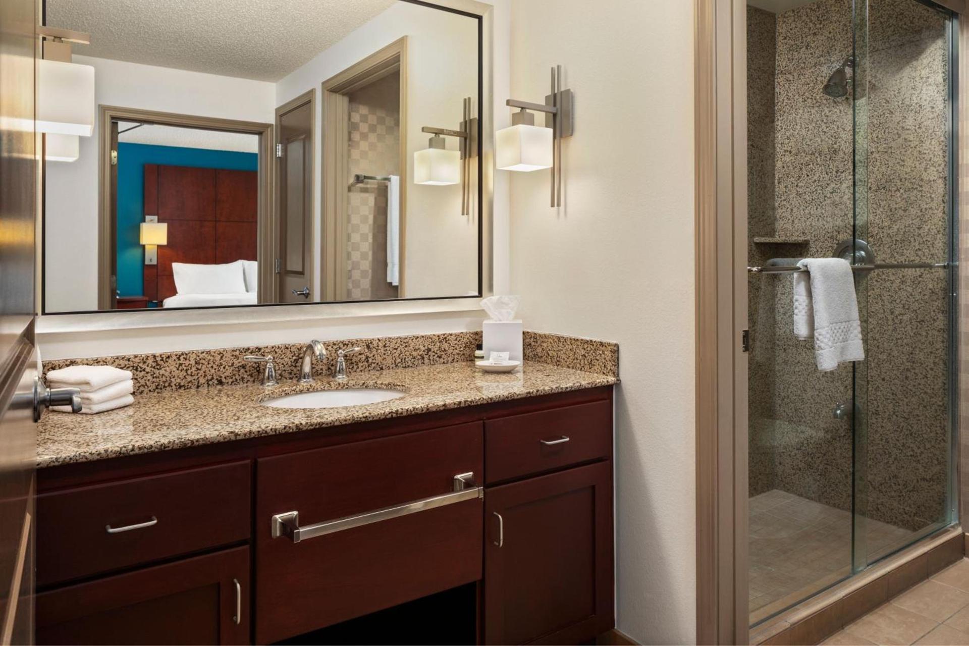 Residence Inn Minneapolis Plymouth photo 21