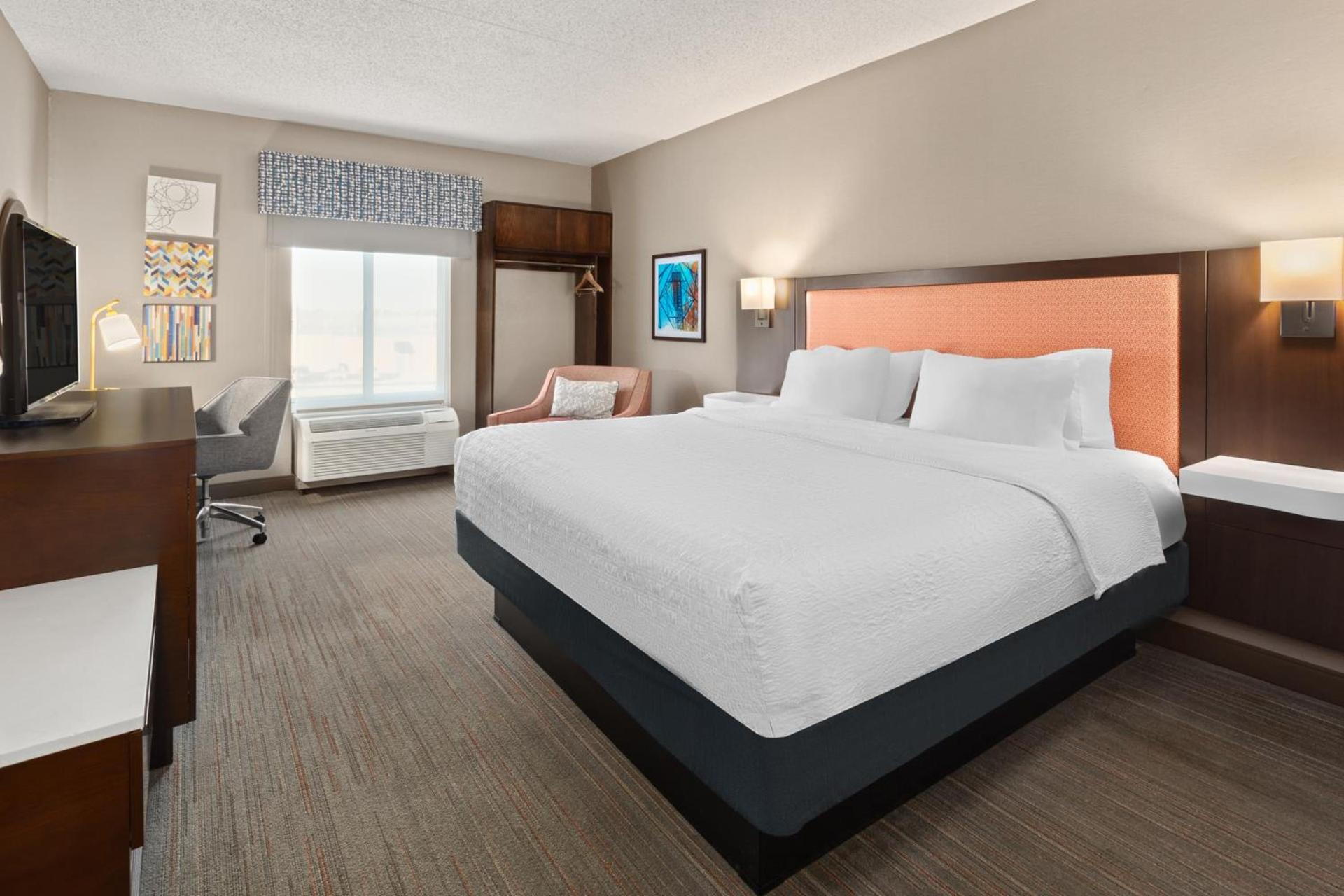 Hampton Inn & Suites Scottsburg photo 45