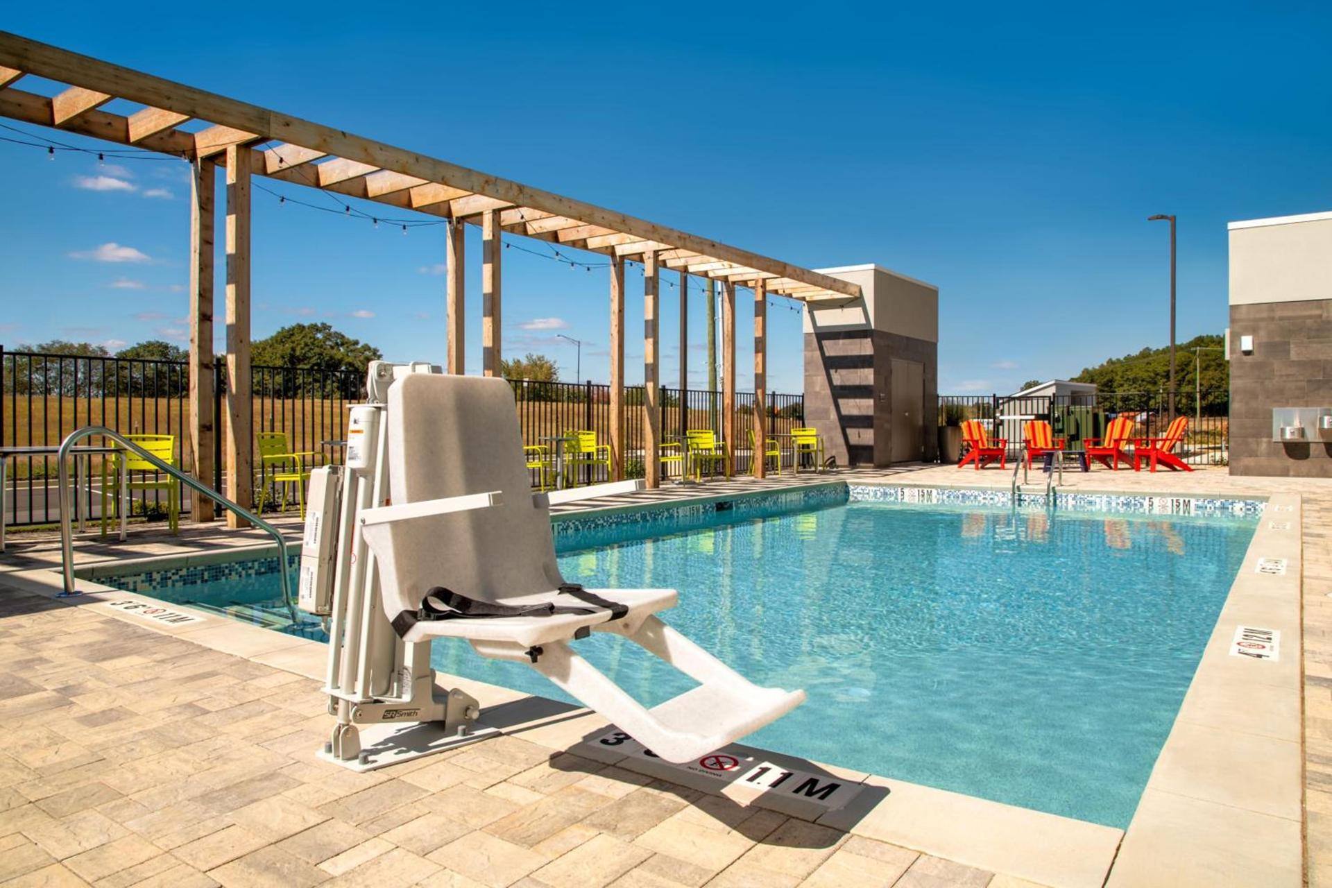 Home2 Suites By Hilton Calhoun photo 21