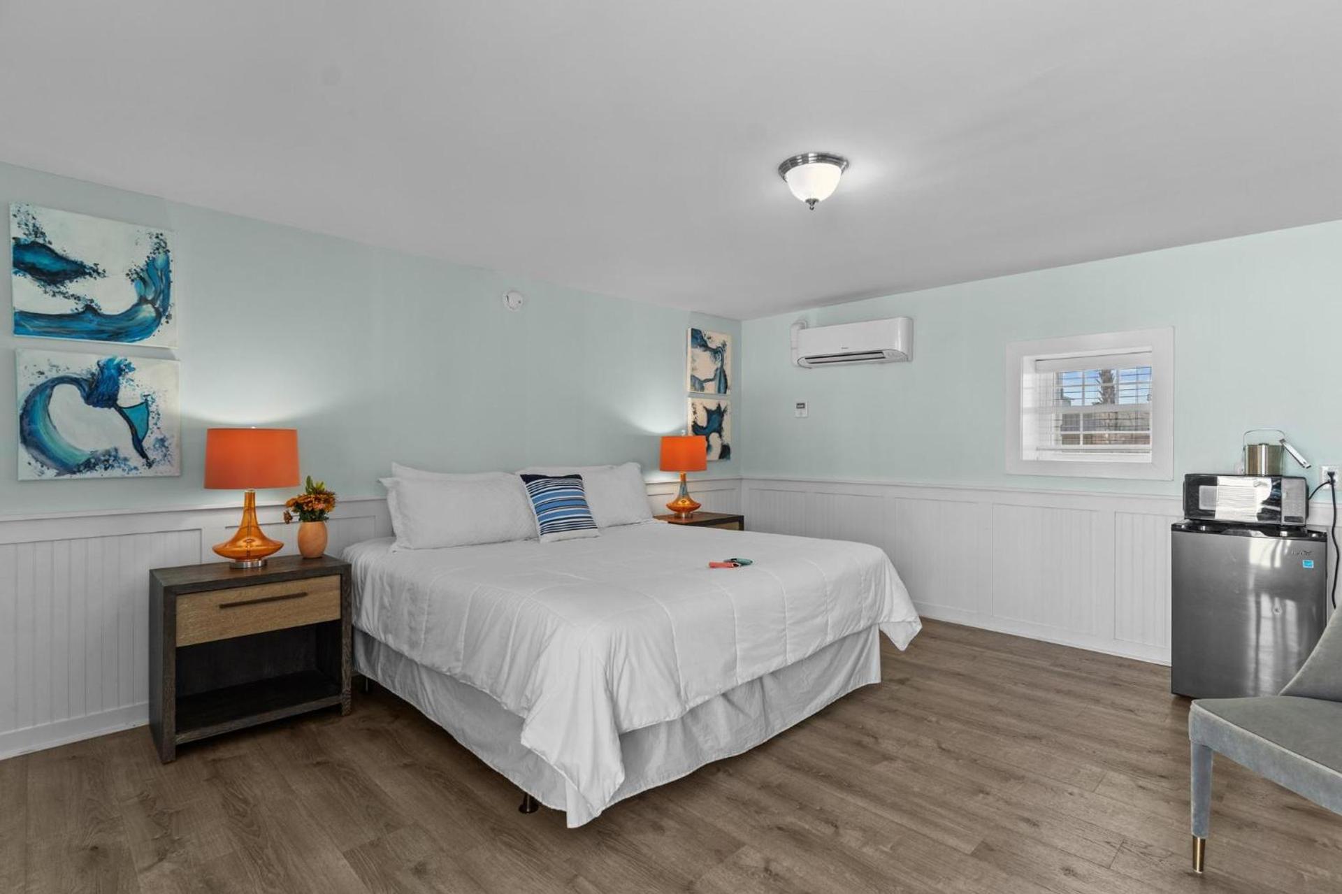 Loggerhead Inn and Suites photo 24