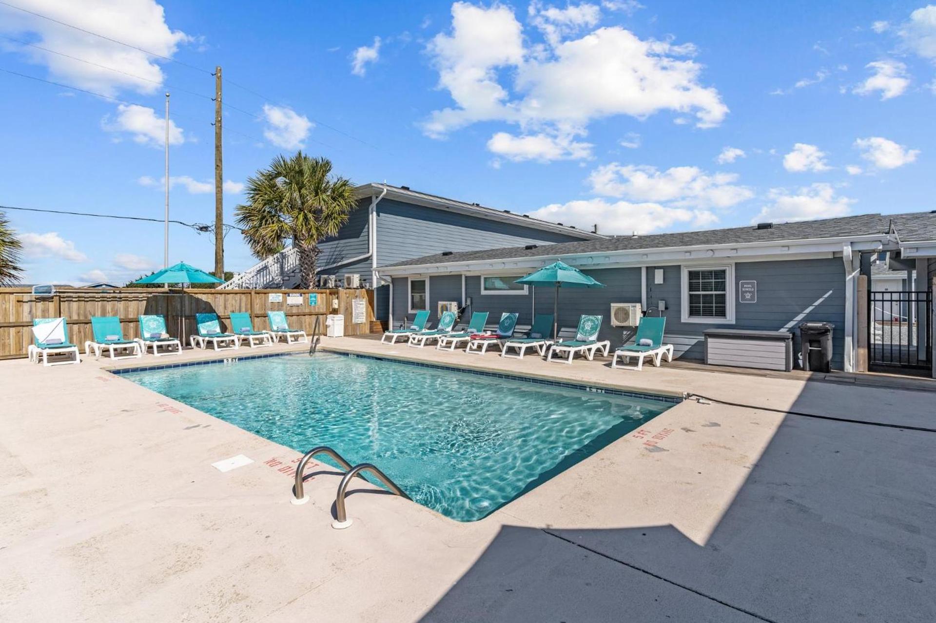 Loggerhead Inn and Suites photo 9