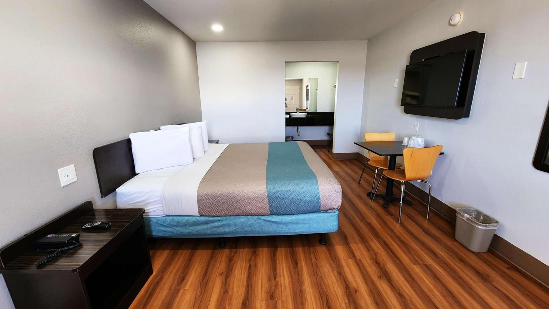 Motel 6-Webster, TX - Houston - Nasa Lake photo 13