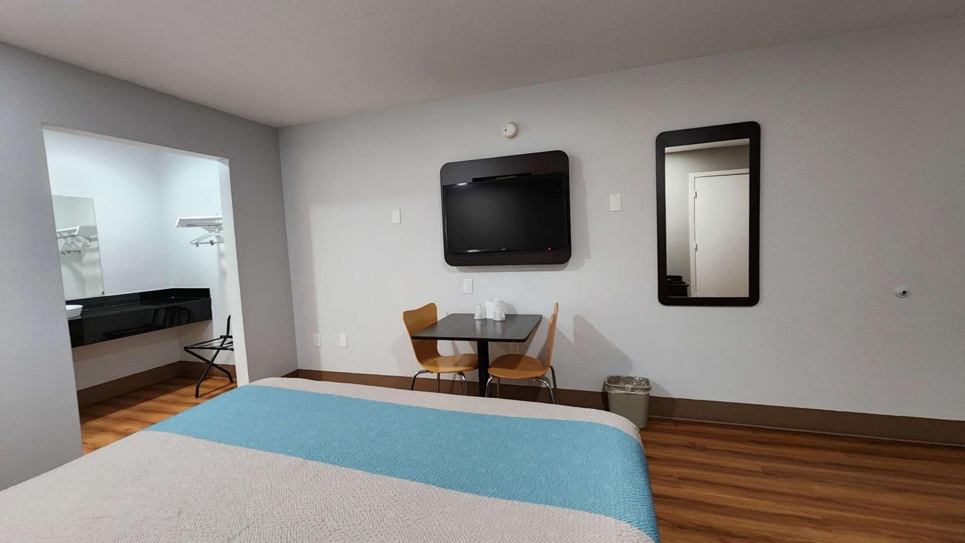 Motel 6-Webster, TX - Houston - Nasa Lake photo 18