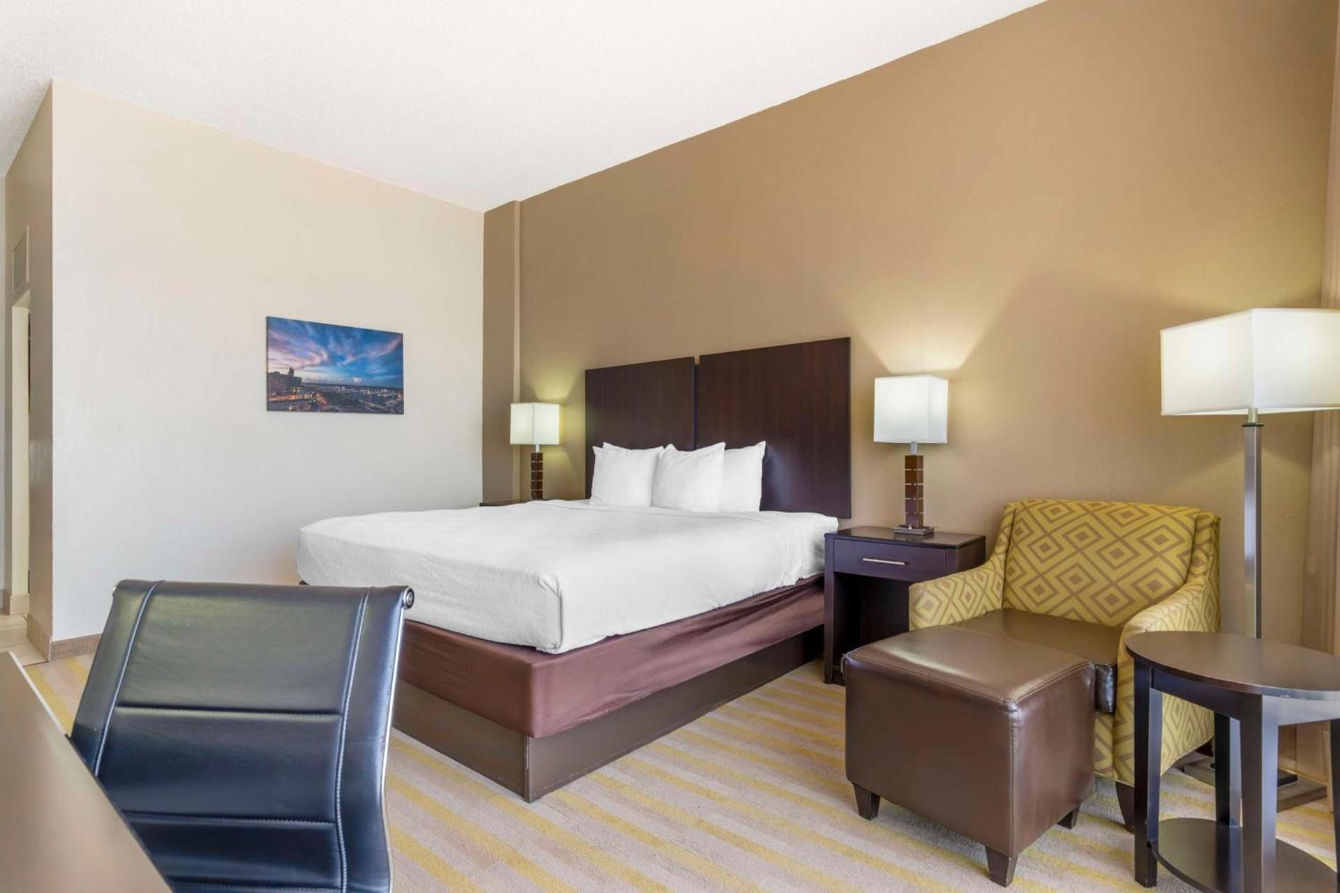 Best Western Corpus Christi photo 15