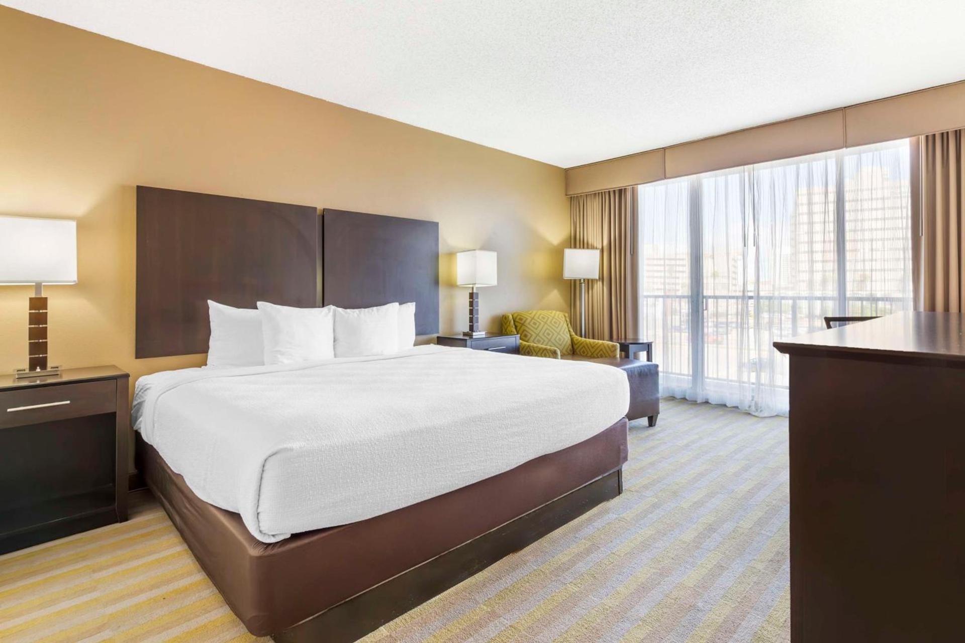 Best Western Corpus Christi photo 17