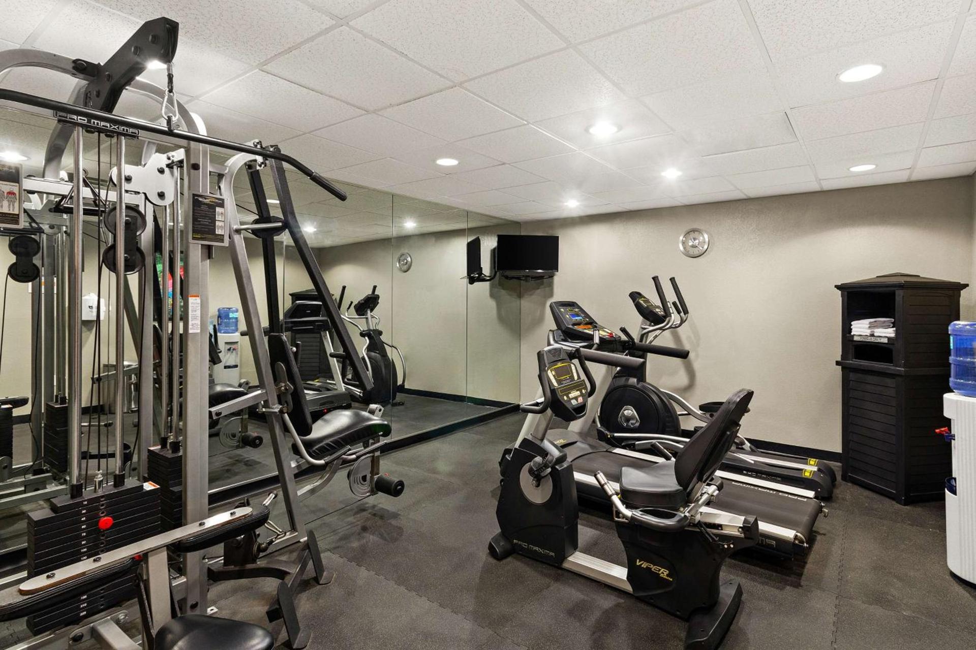 Best Western Galleria Inn & Suites photo 24