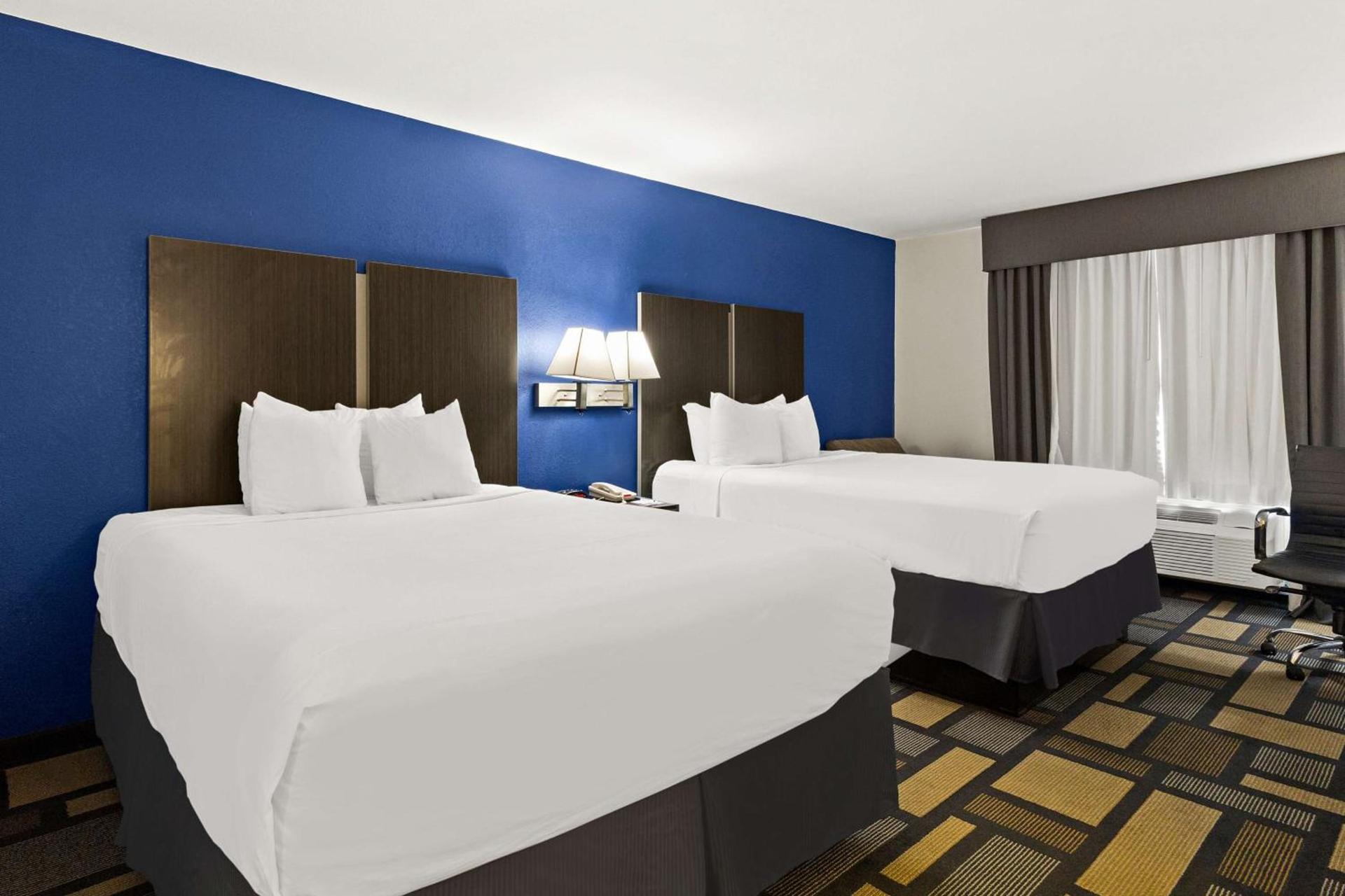 Best Western Galleria Inn & Suites photo 16