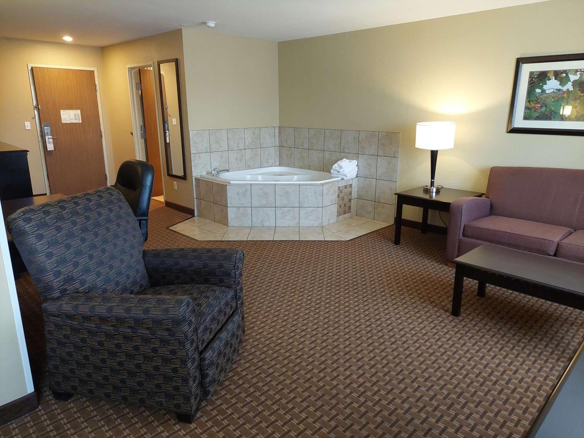 Best Western Plus Vintage Valley Inn photo 6
