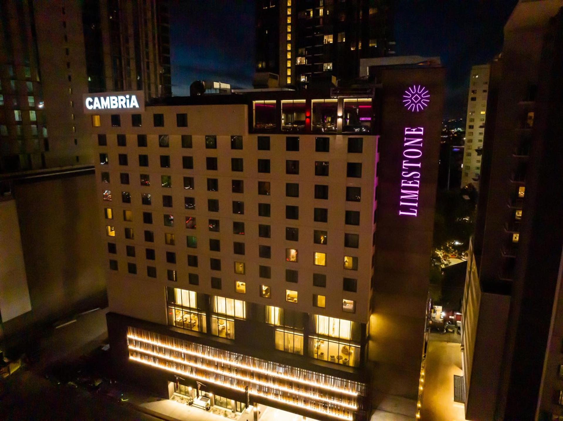 Cambria Hotel Austin Downtown photo 81