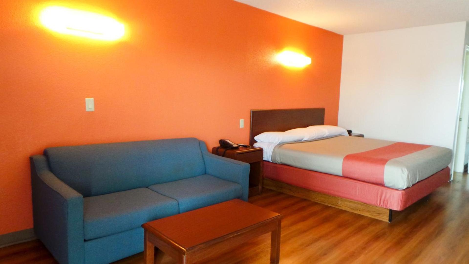 Motel 6-Covington, TN photo 36