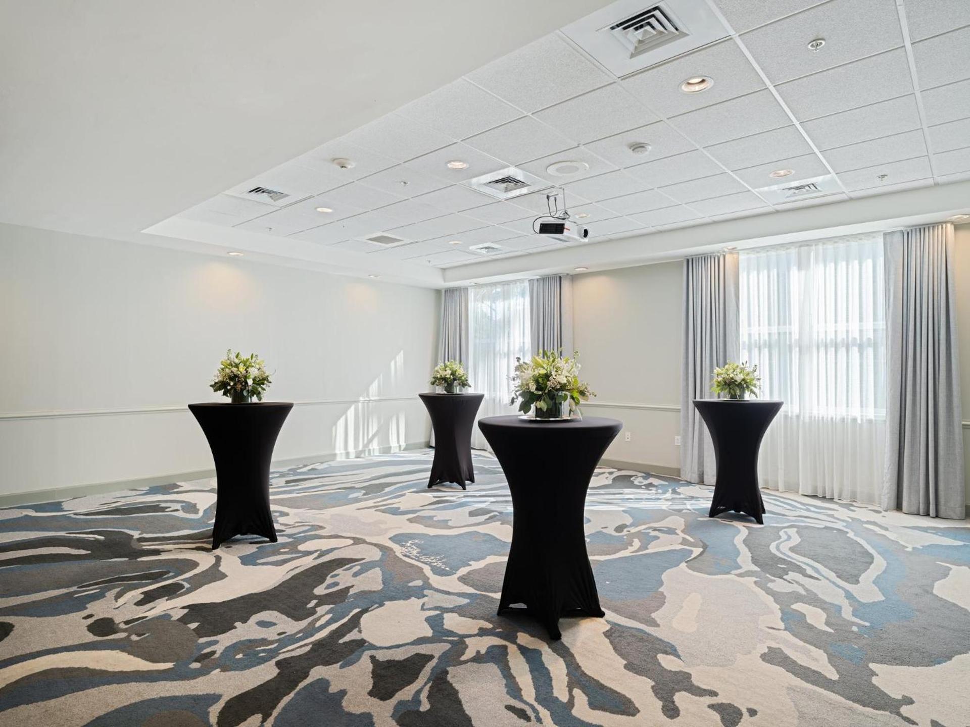 voco Sarasota by IHG photo 14
