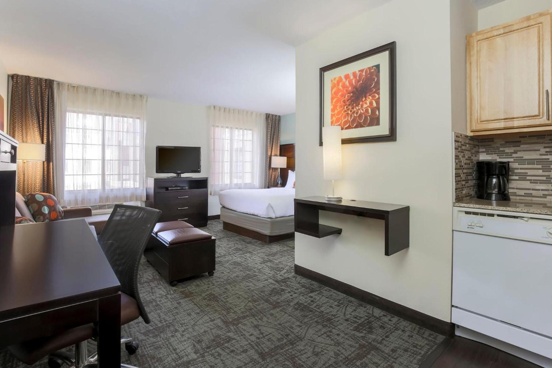 Staybridge Suites Columbus-Dublin by IHG photo 15