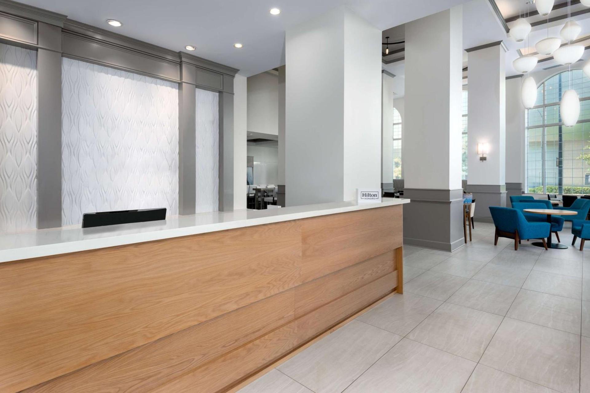 Hilton Garden Inn Charlotte Uptown photo 5