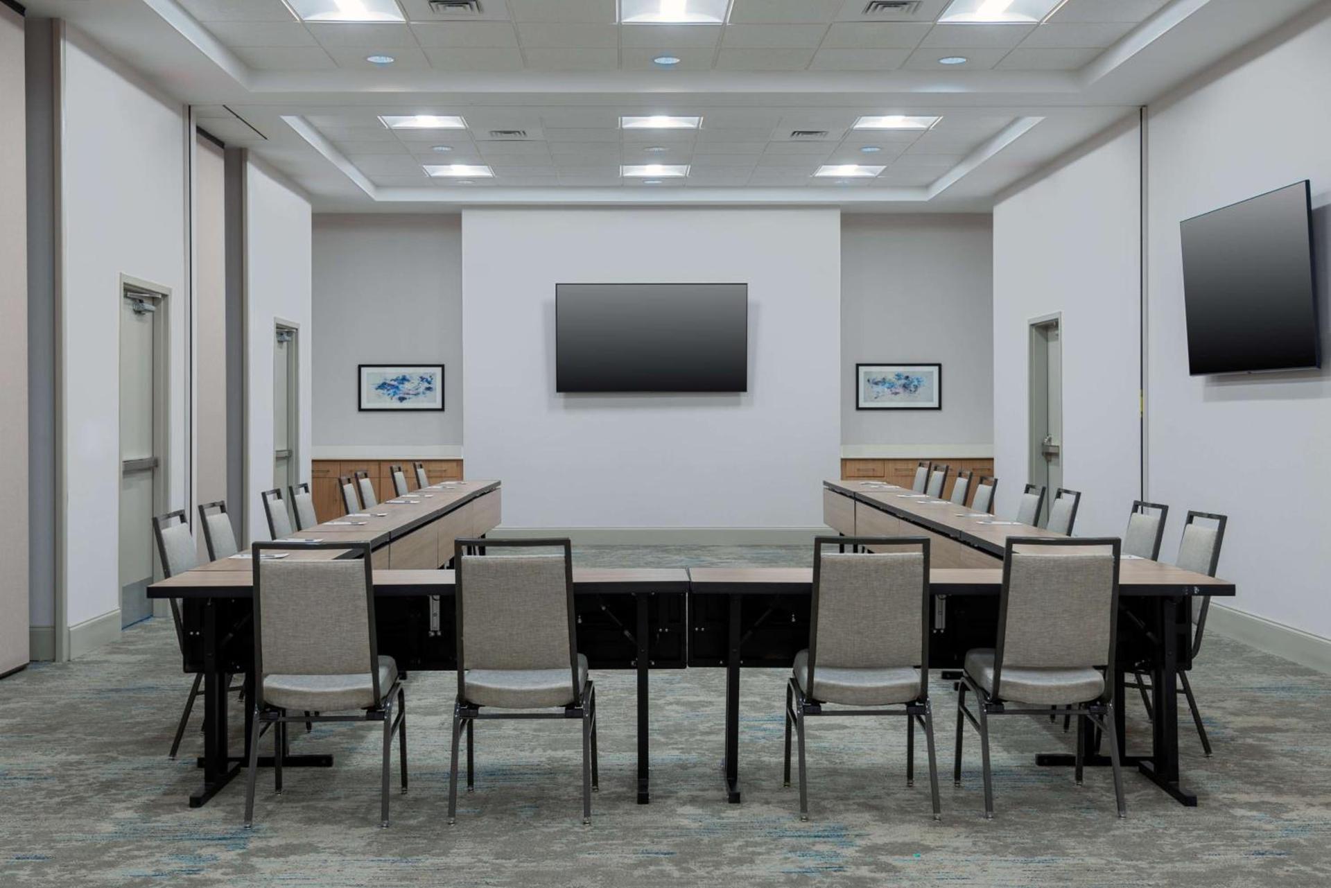 Hilton Garden Inn Charlotte Uptown photo 38
