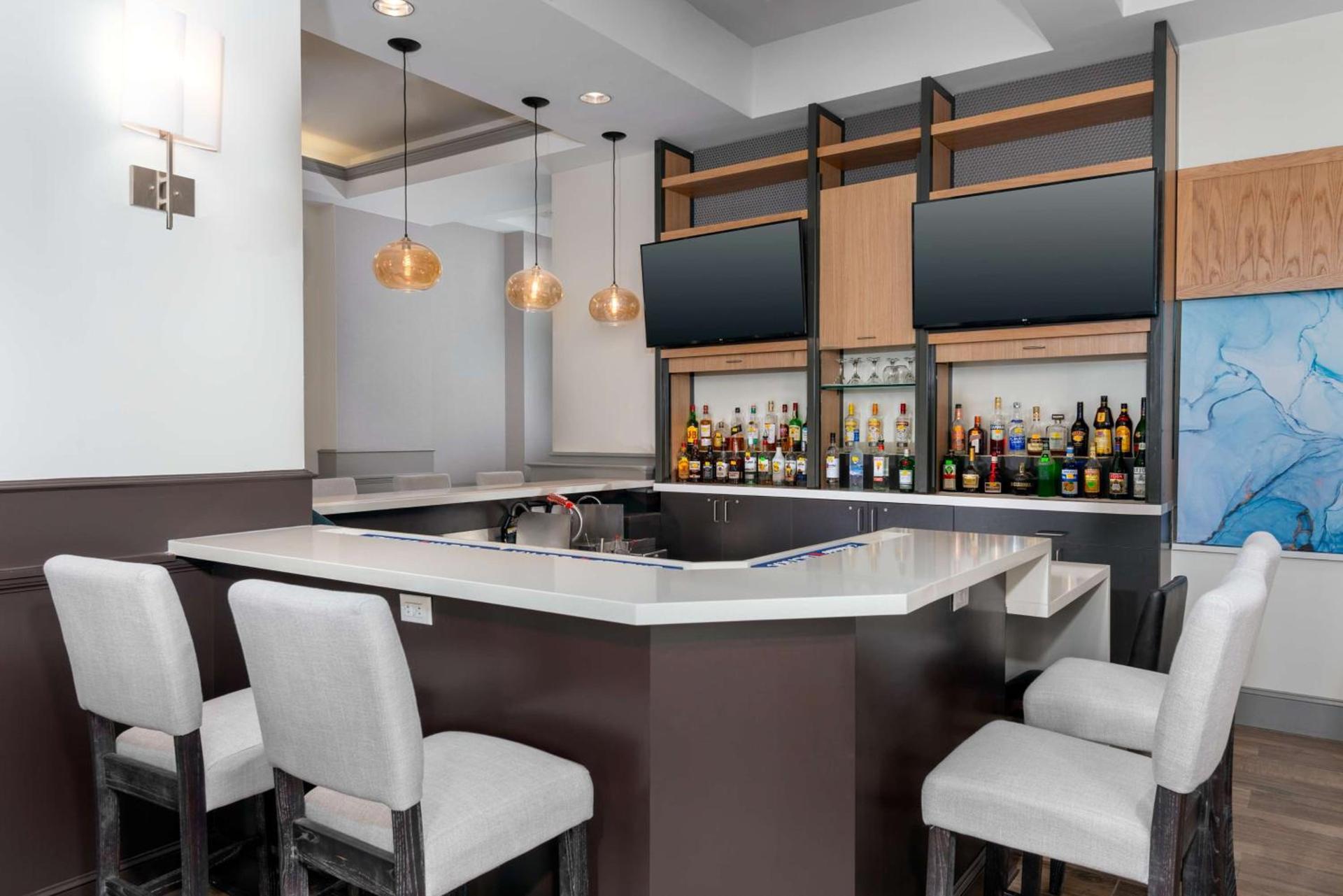 Hilton Garden Inn Charlotte Uptown photo 40