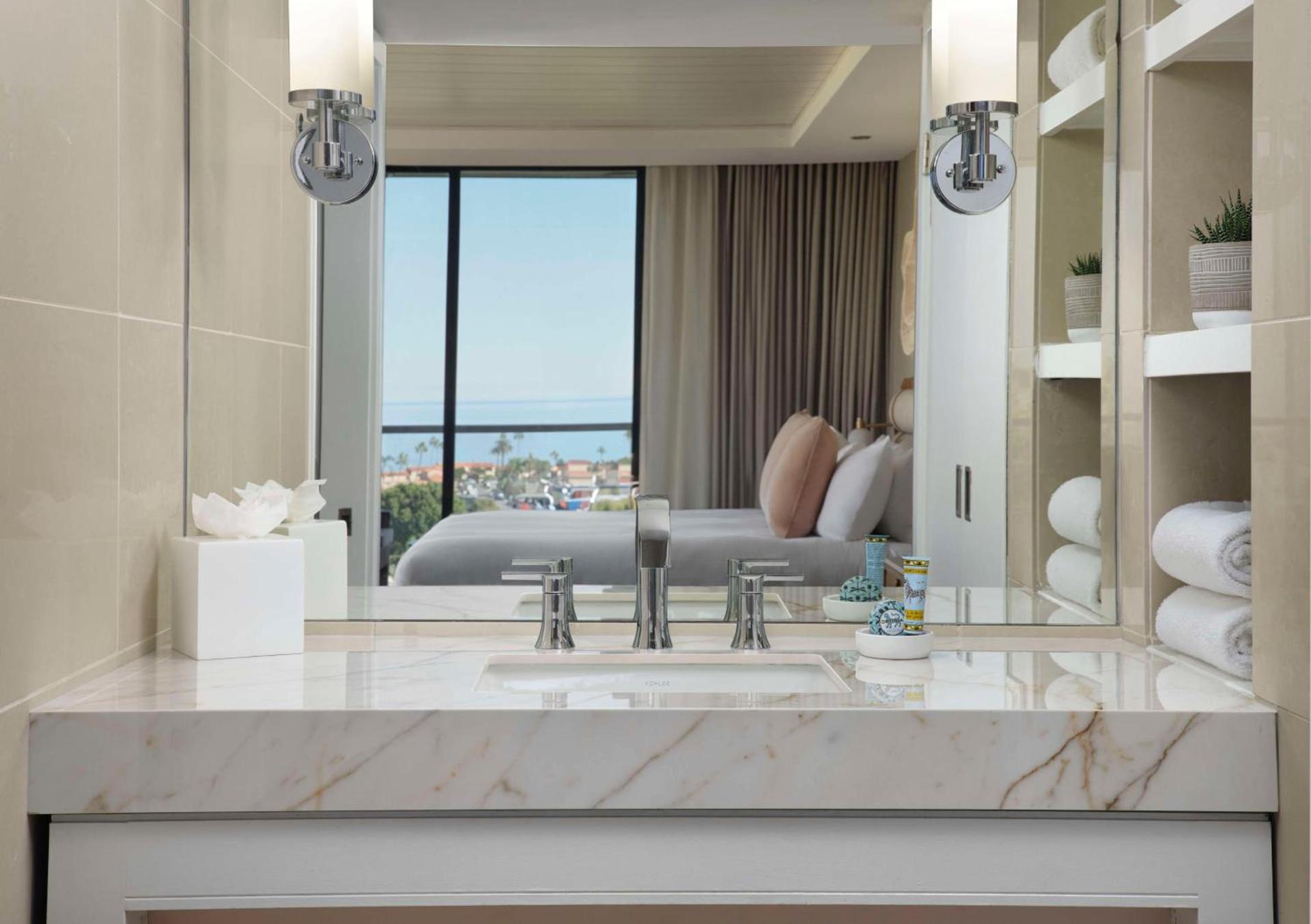 Hotel La Jolla, Curio Collection by Hilton photo 29