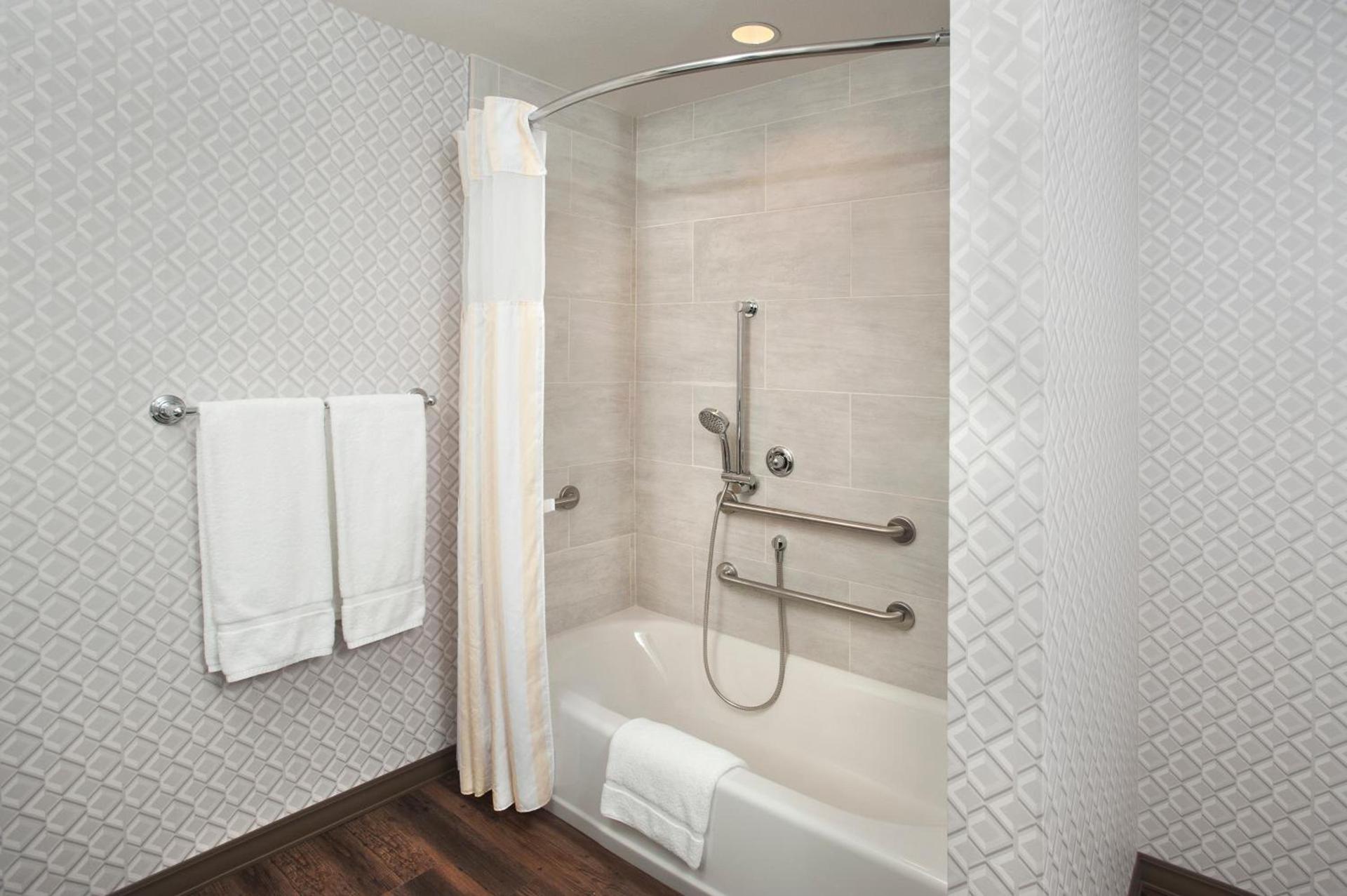 Hilton Garden Inn Burbank Los Angeles photo 39