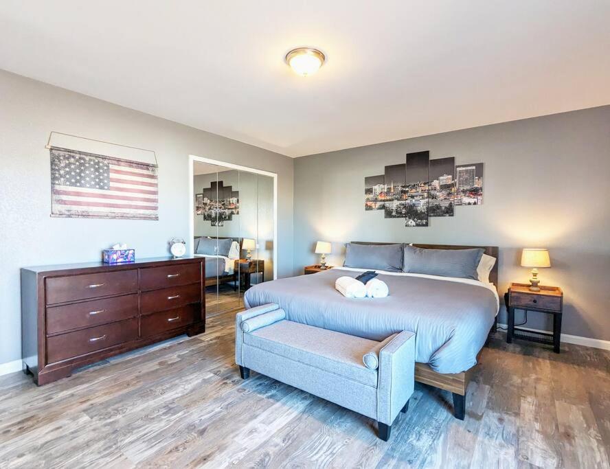 The Peakview Mirage [Newly Renovated Near USAFA] photo 4