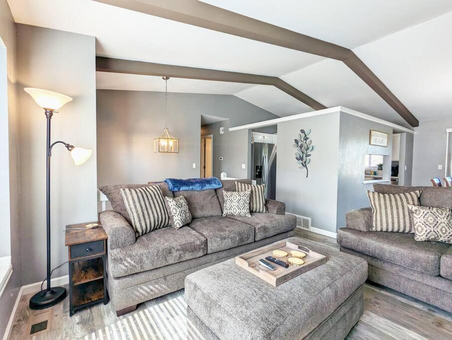 The Peakview Mirage [Newly Renovated Near USAFA] photo 28