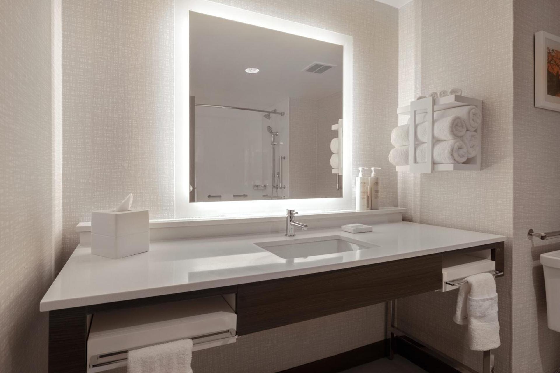 Hampton Inn Chicago Orland Park photo 36