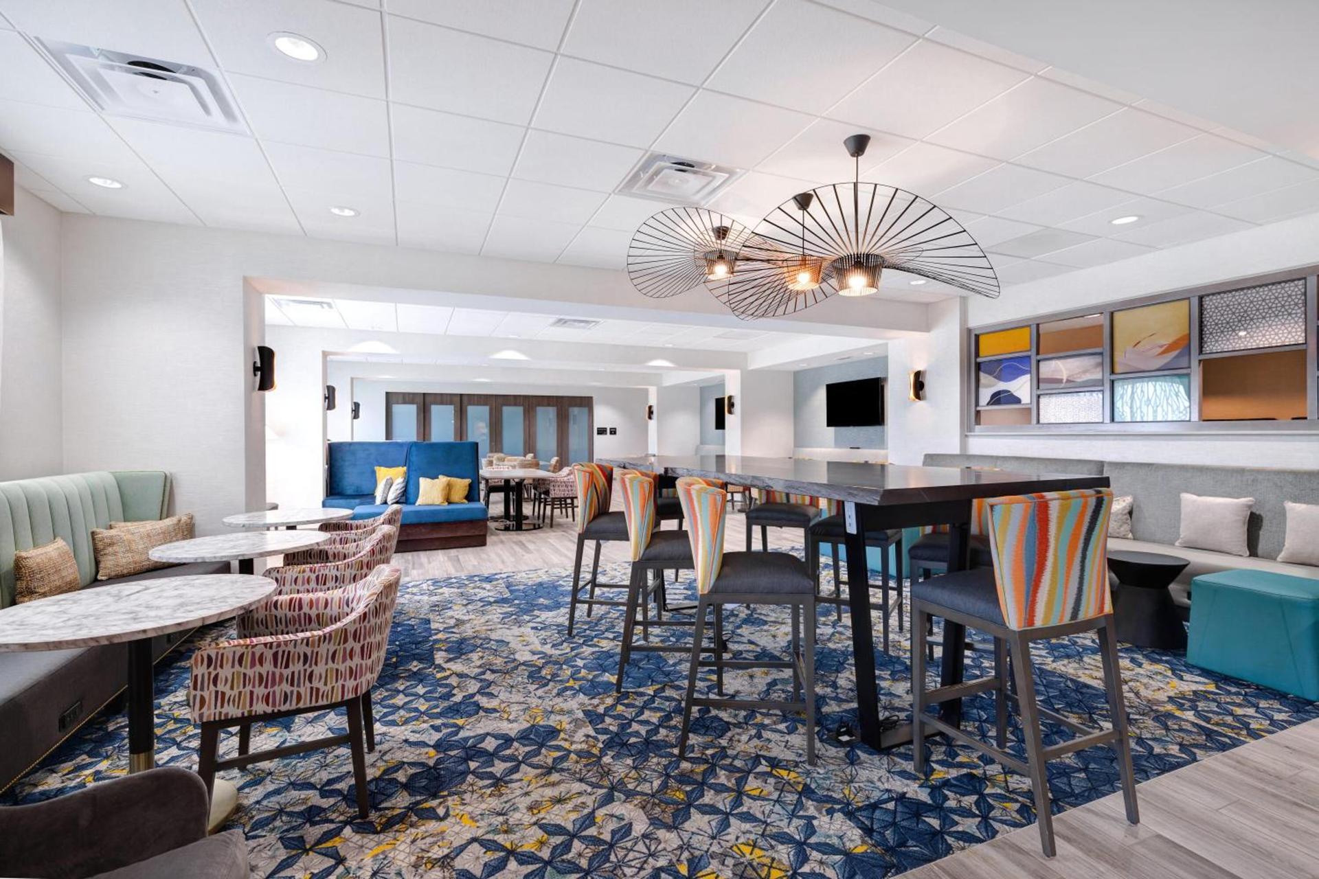Hampton Inn Chicago Orland Park photo 41