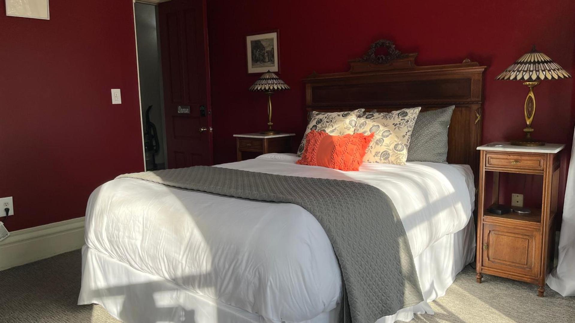 Stone Gables Inn photo 22