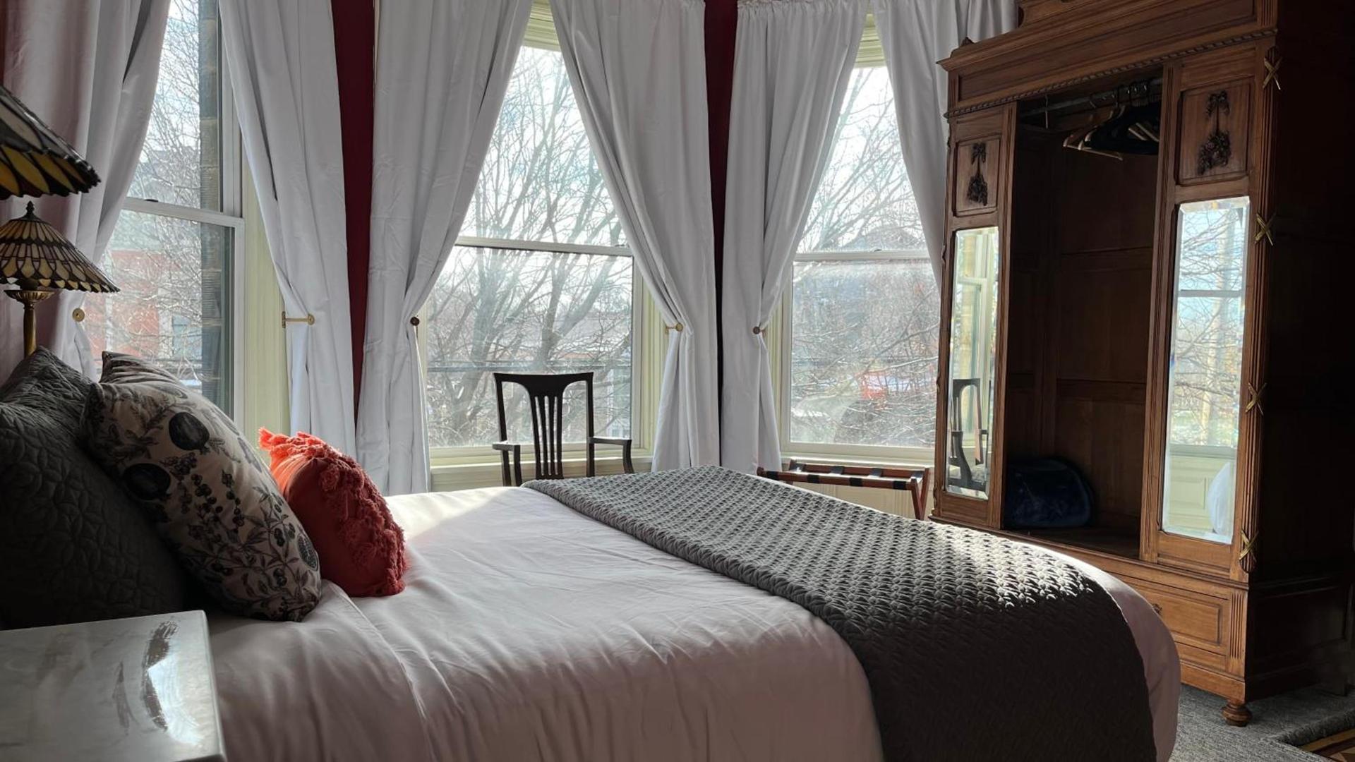 Stone Gables Inn photo 19