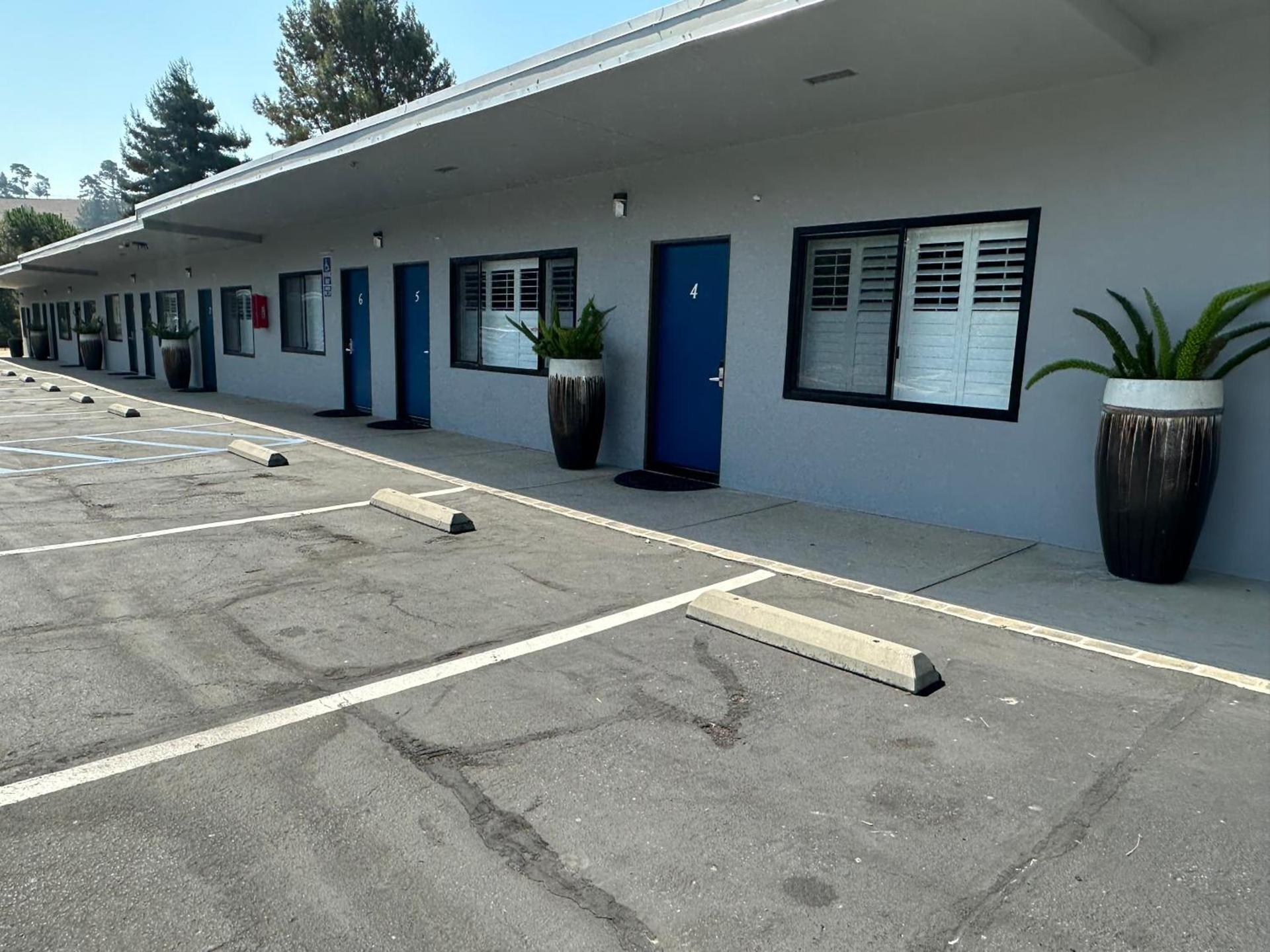 Cambria Palms Motel photo 31