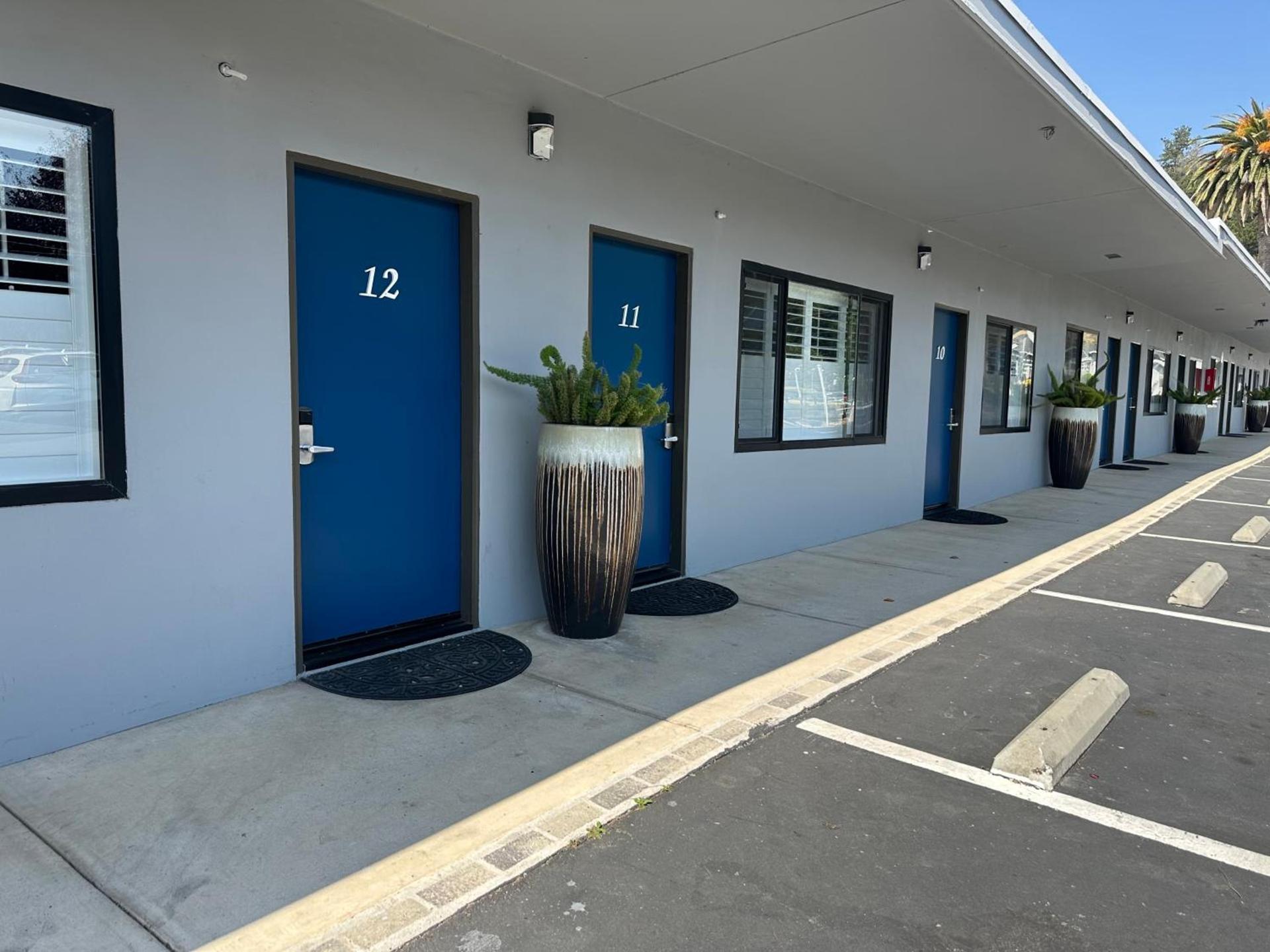 Cambria Palms Motel photo 35