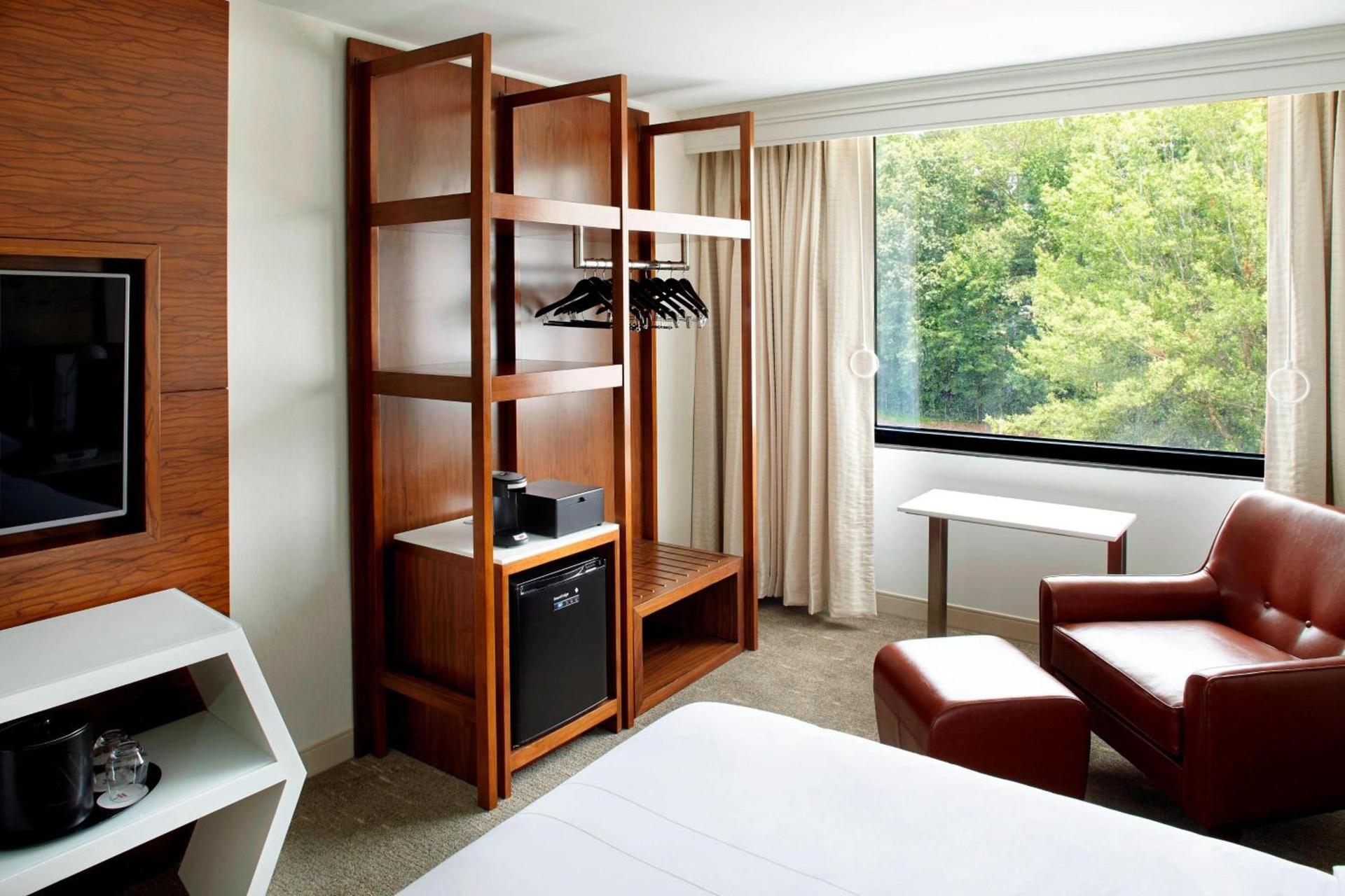 Raleigh Marriott Crabtree Valley photo 12