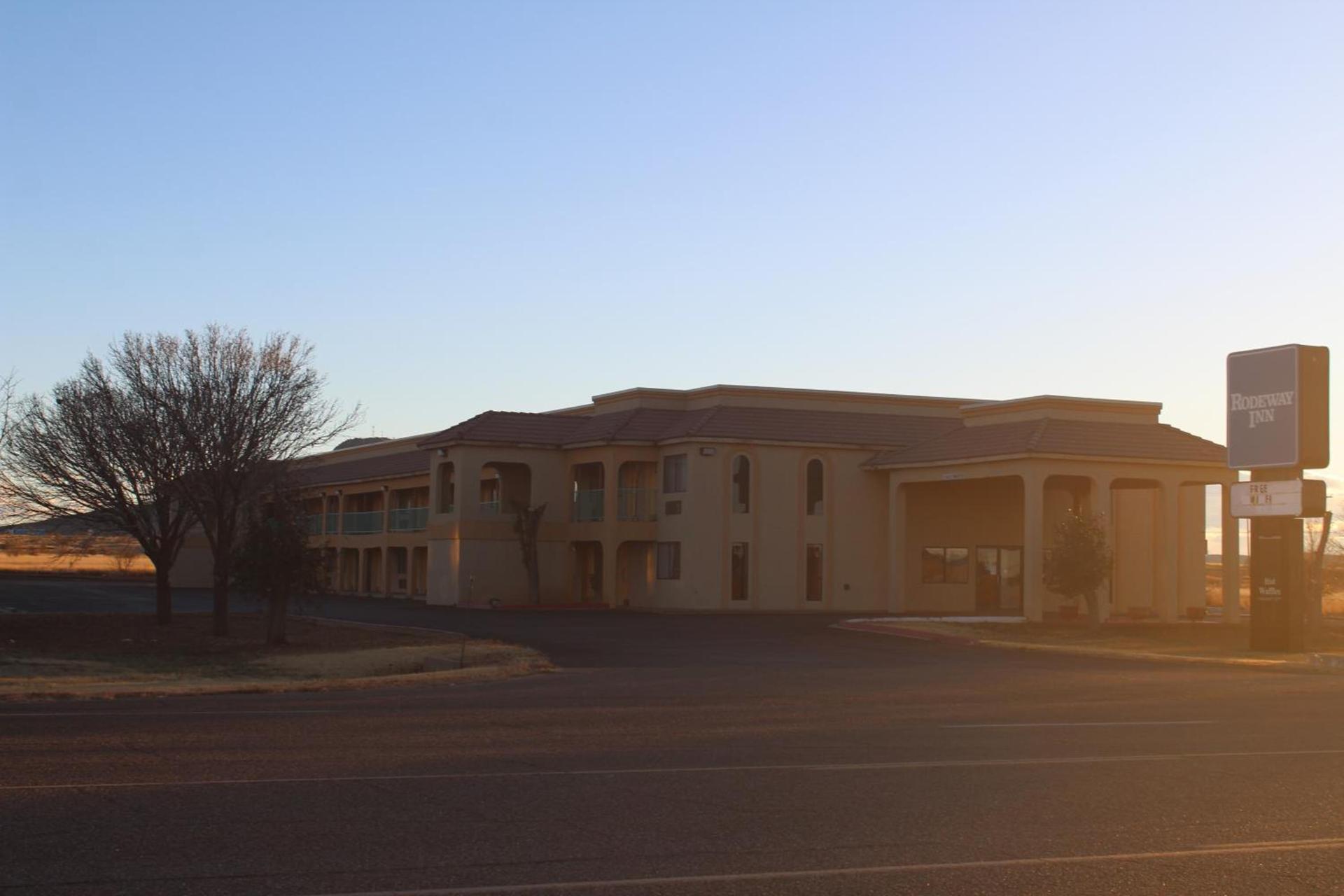 Rodeway Inn Tucumcari photo 2