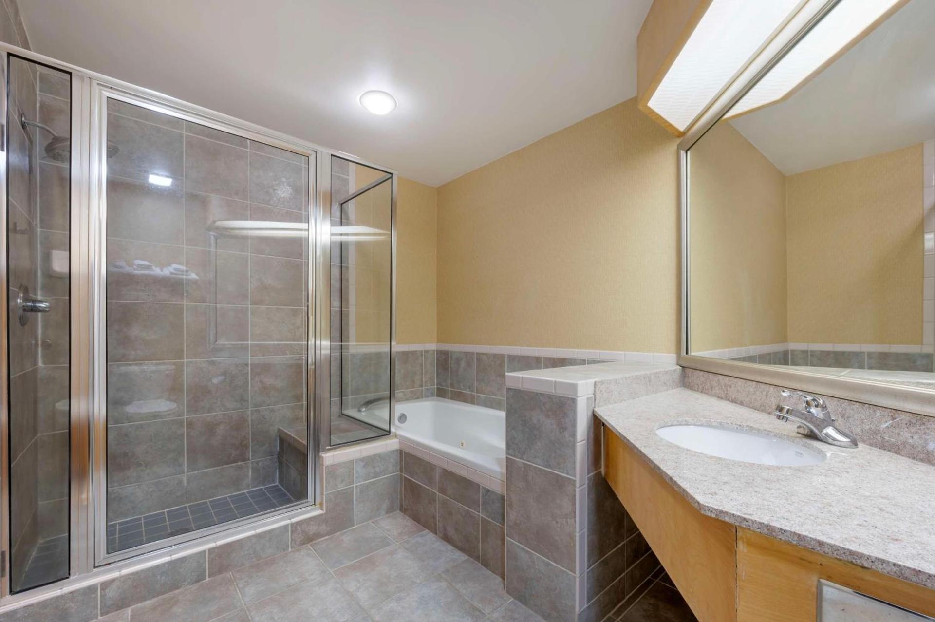 Best Western Circus City Inn photo 35