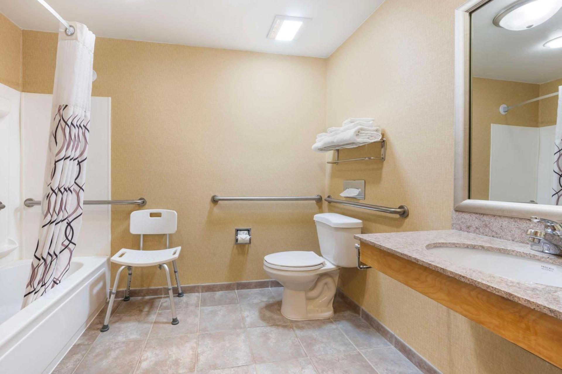 Best Western Circus City Inn photo 34