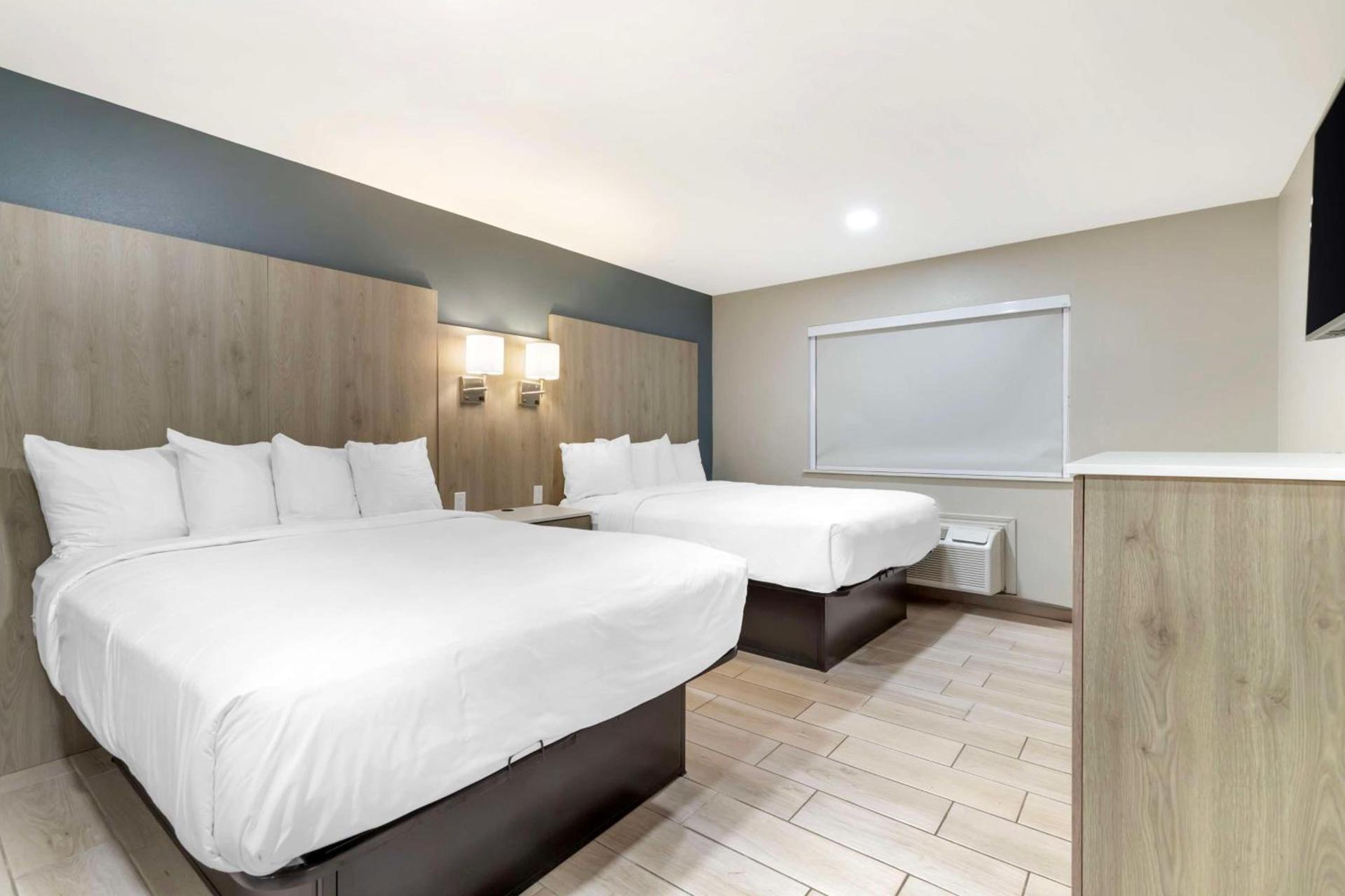 Best Western Plus Edinburg Inn & Suites photo 22