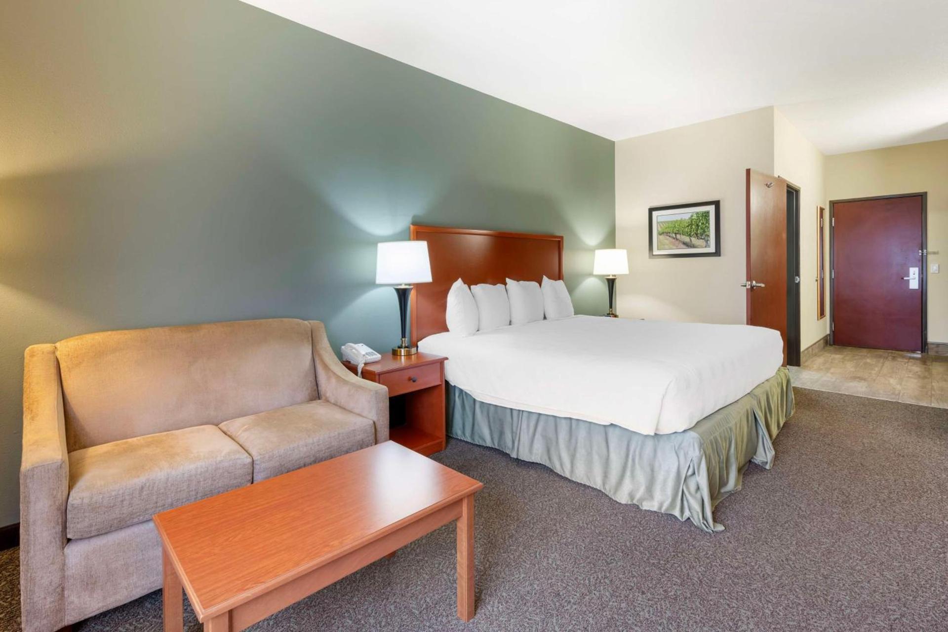 Best Western PLUS Walla Walla Suites Inn photo 7