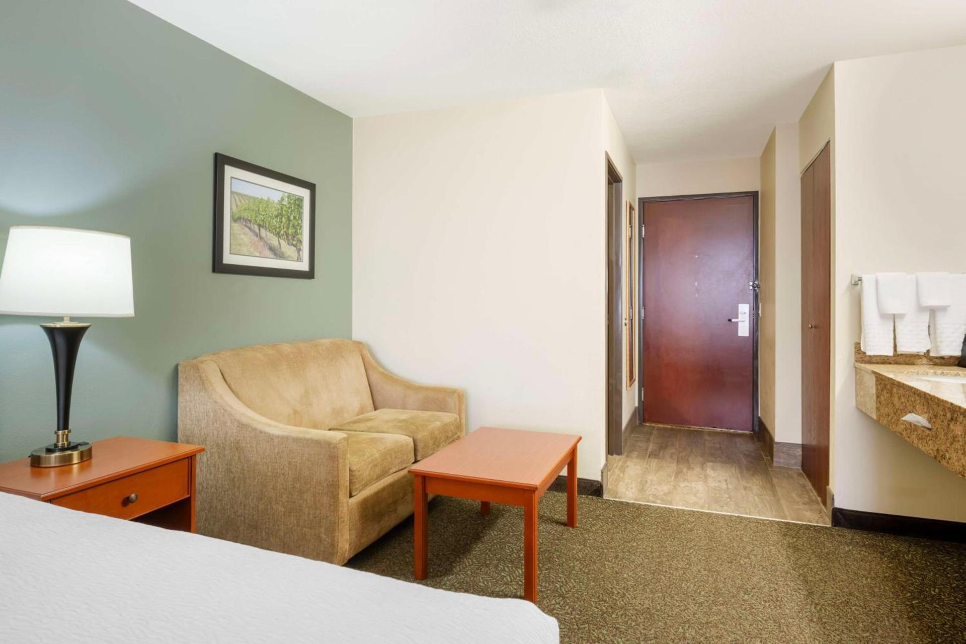 Best Western PLUS Walla Walla Suites Inn photo 15