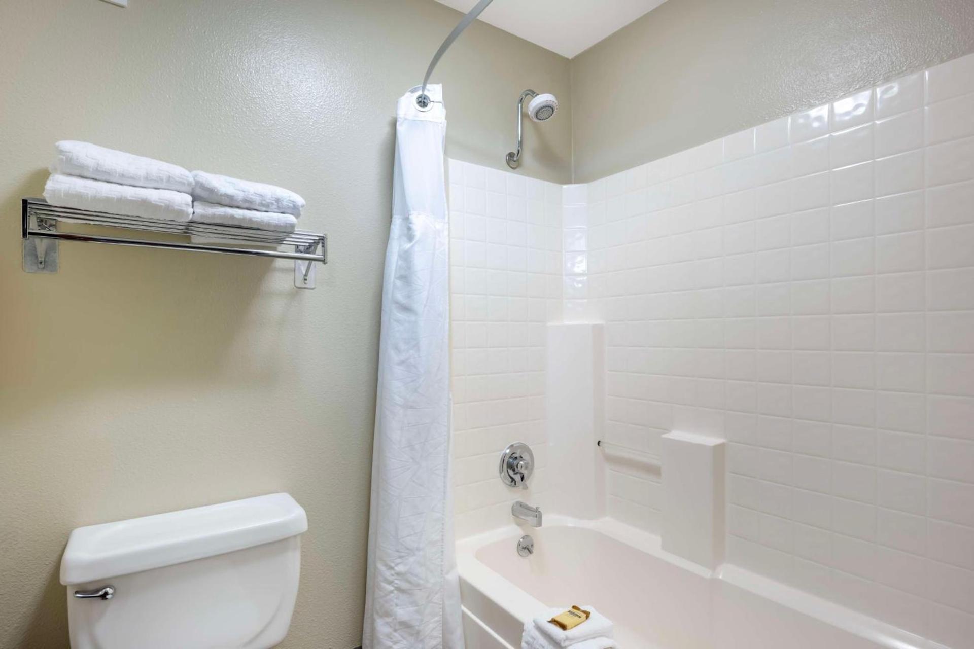 Best Western PLUS Walla Walla Suites Inn photo 26