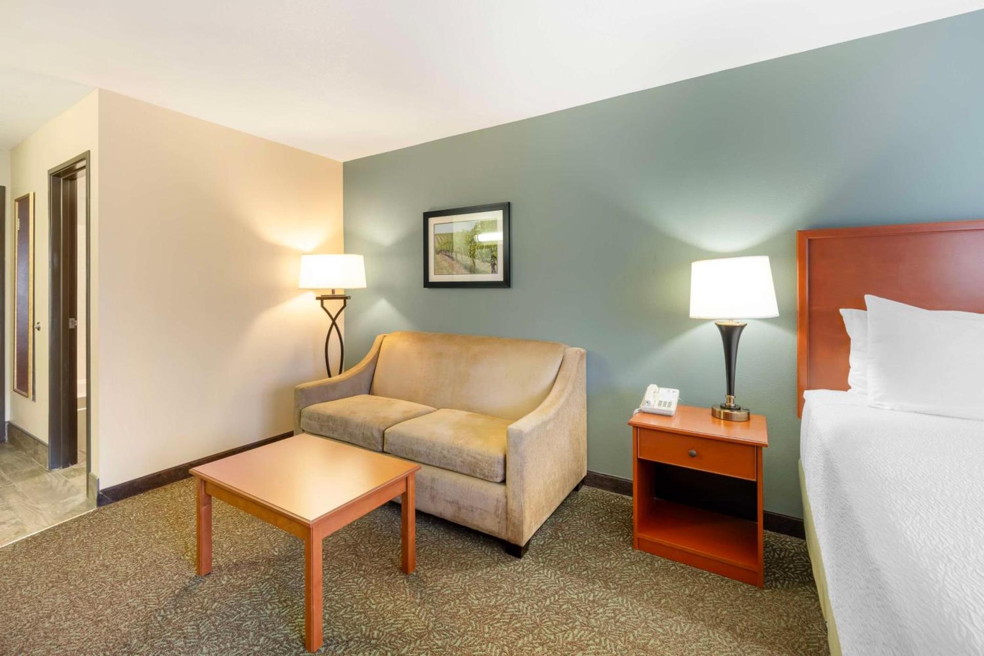 Best Western PLUS Walla Walla Suites Inn photo 19
