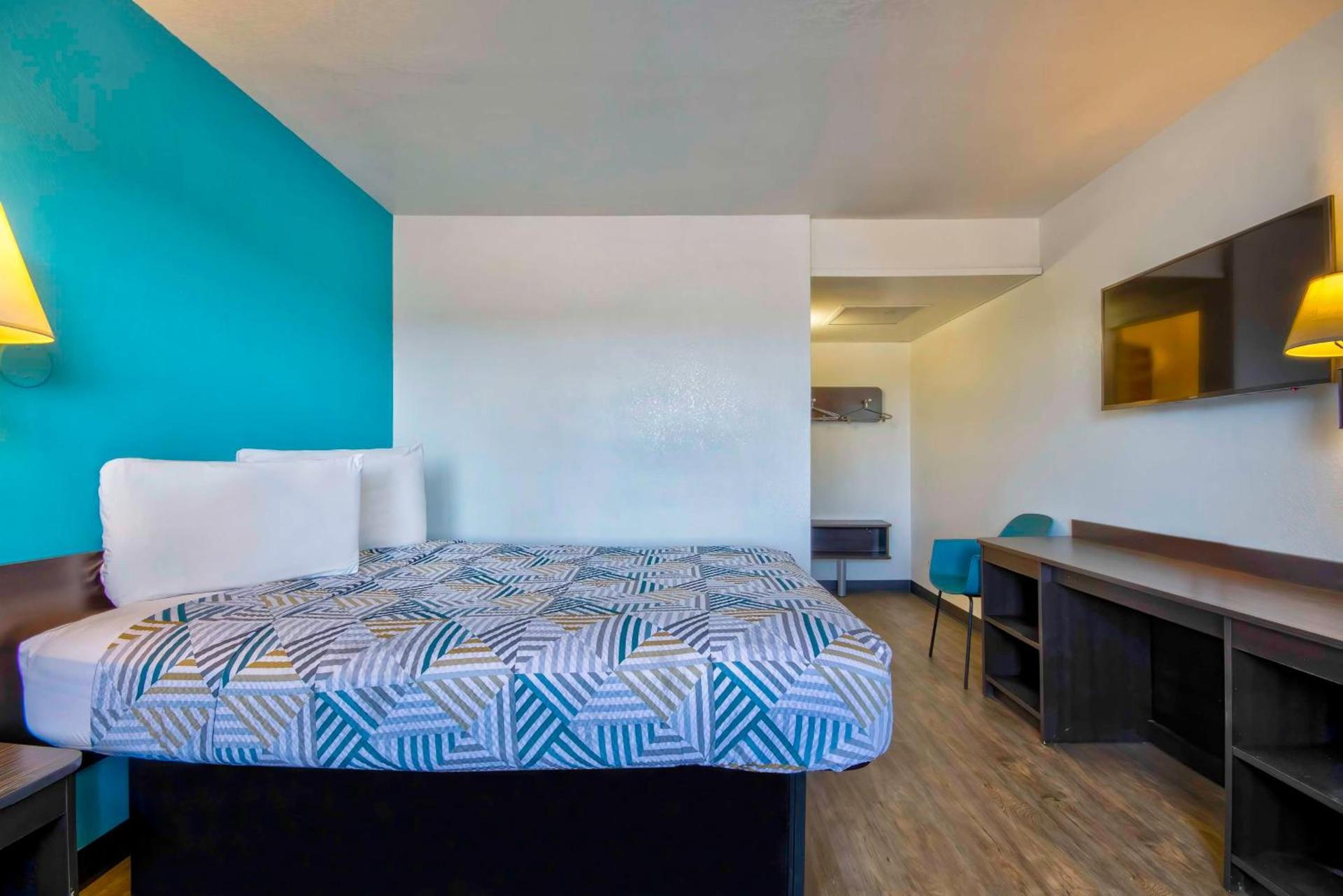 Motel 6-Farmington, NM photo 12