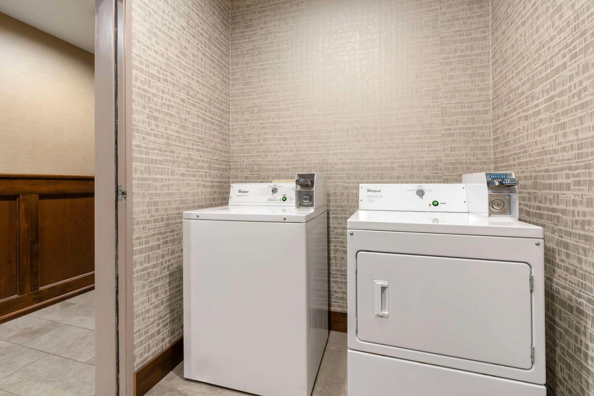 Best Western Bend North photo 11