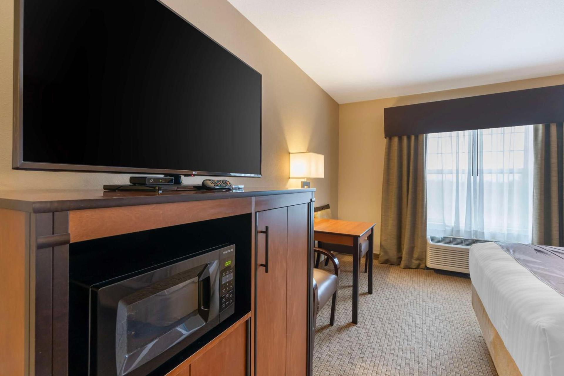Best Western Bend North photo 29