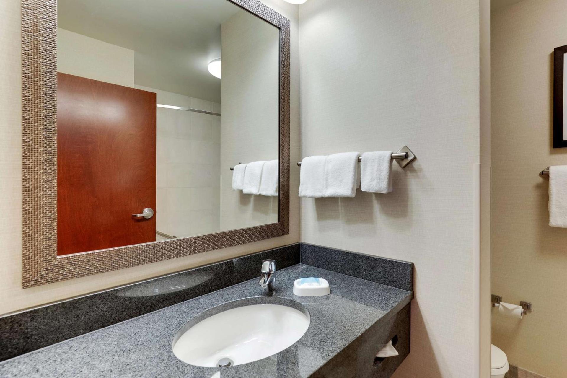 Drury Inn & Suites Independence Kansas City photo 27