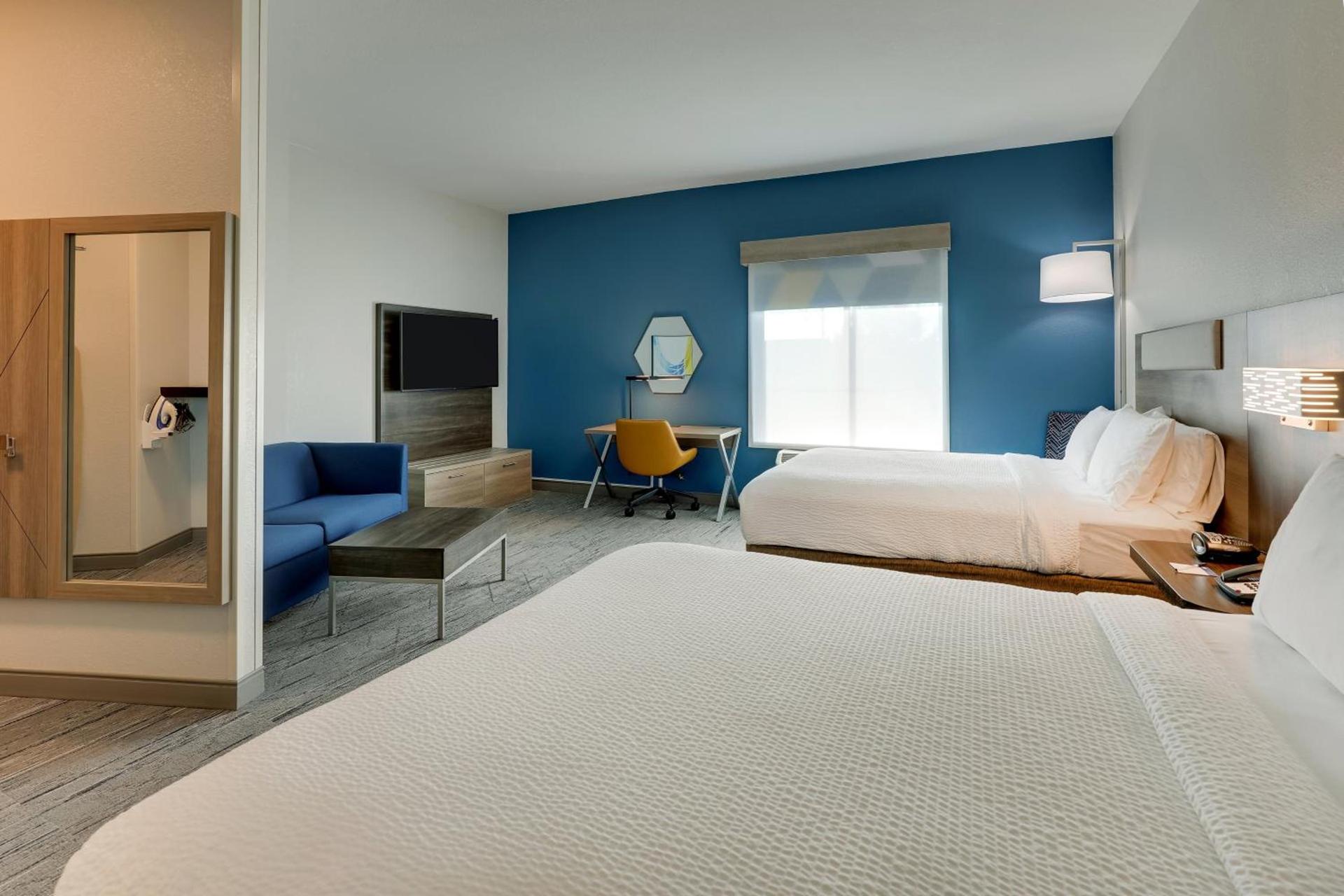 Holiday Inn Express Leland - Wilmington Area by IHG photo 75