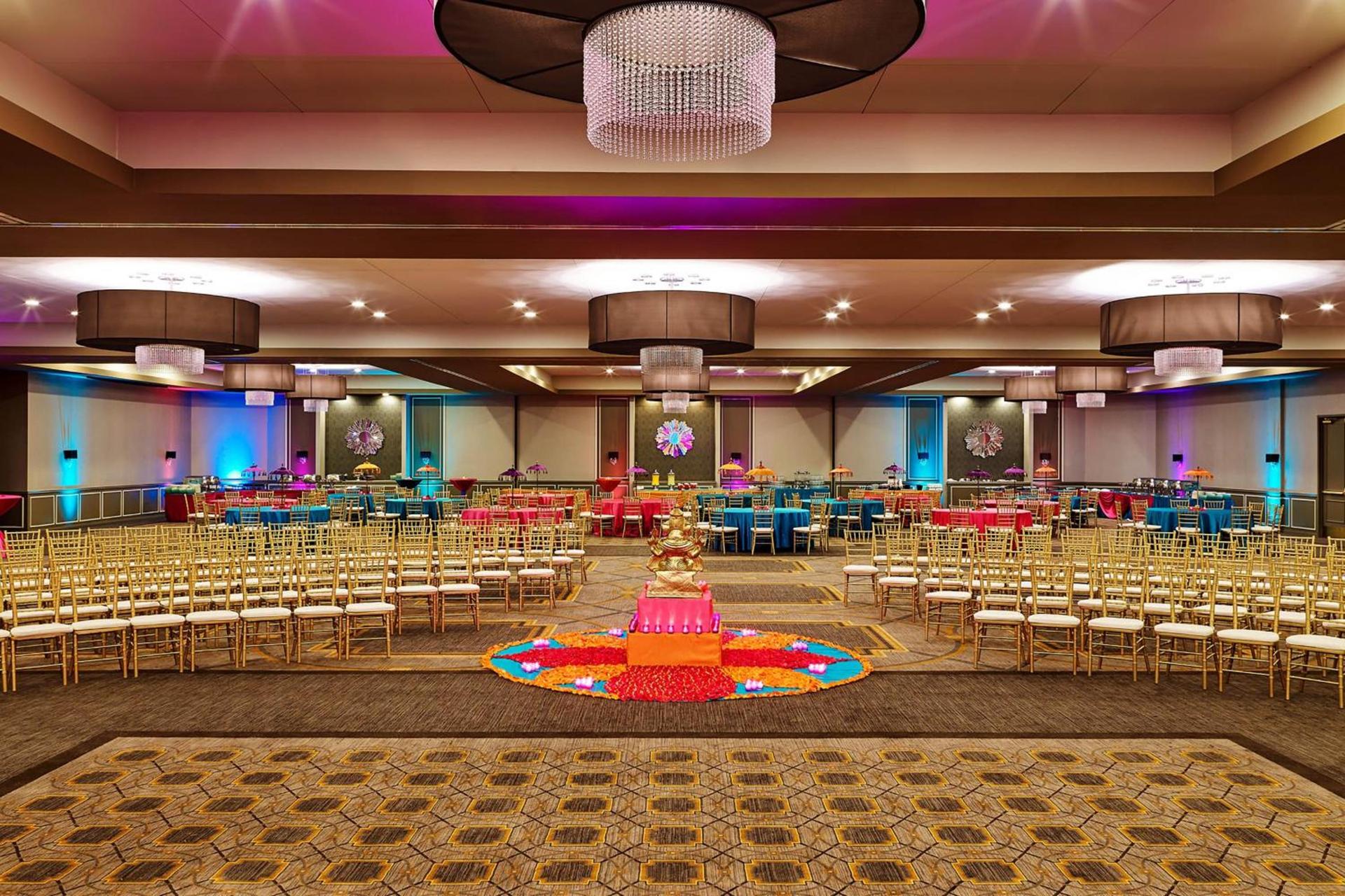 Sheraton Lisle Naperville Hotel photo 25